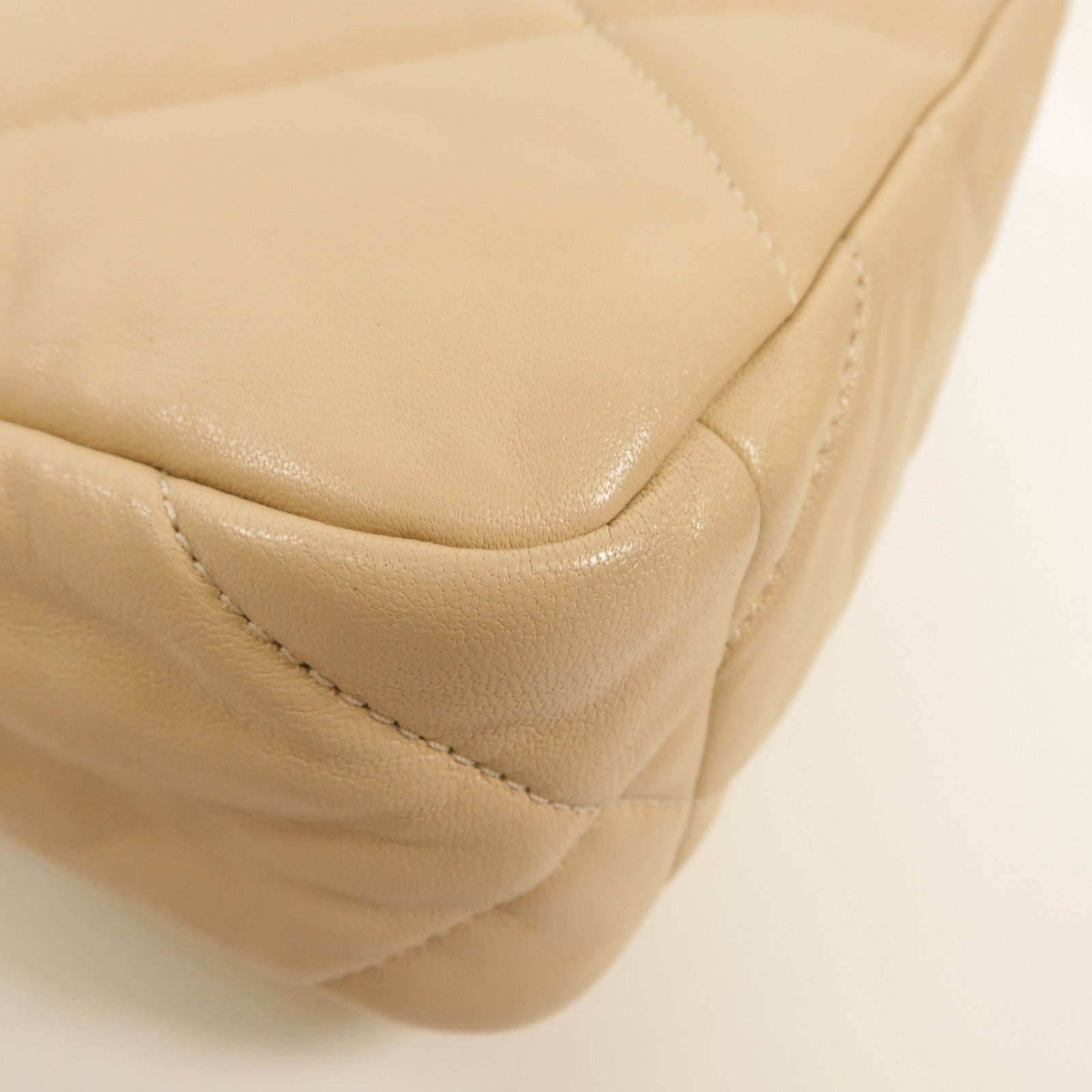 CHANEL 羊皮皮革19 Flap Bag金扣/銀扣手挽肩背兩用袋