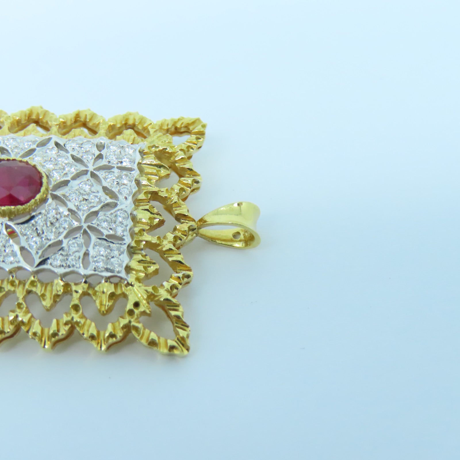 JEWELRY **【激減優惠】18K黃金Ruby Diamond Brooch紅寶石/鑽石胸針