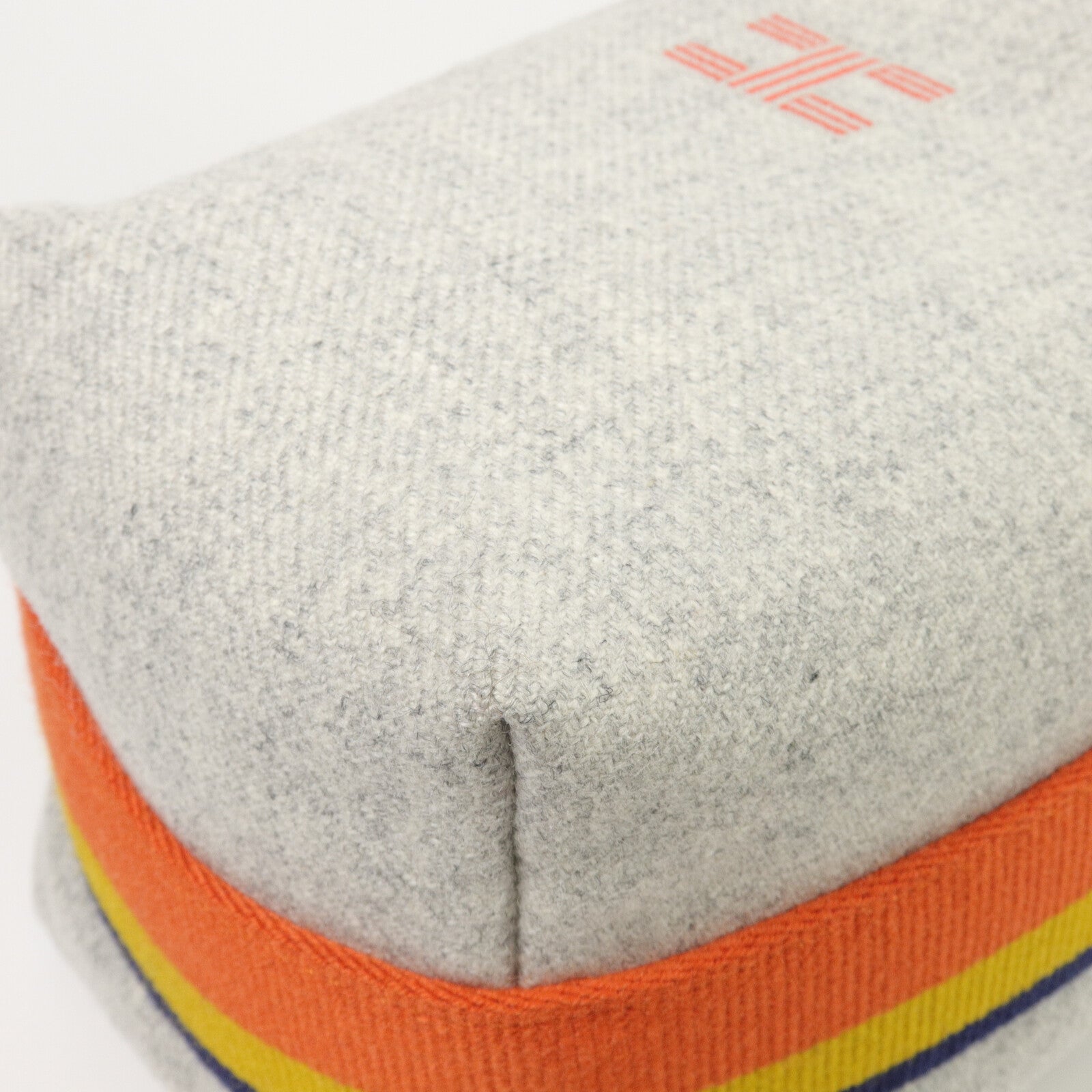 HERMES 羊毛Bride A Case PM手挽袋