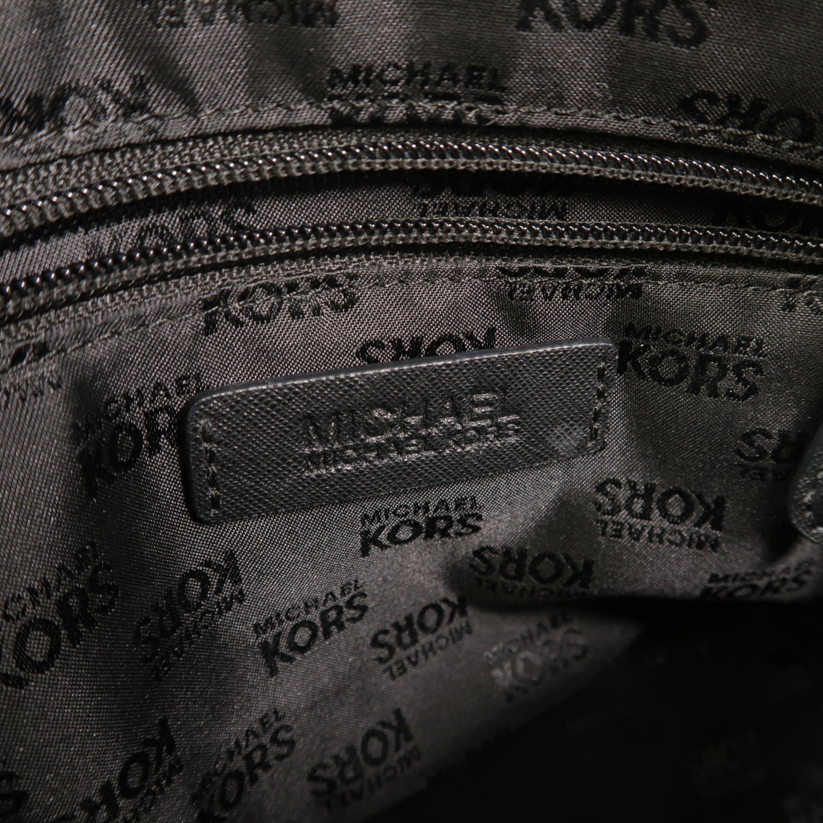 Michael Kors 牛皮皮革2 Way Shoulder手挽肩背兩用袋