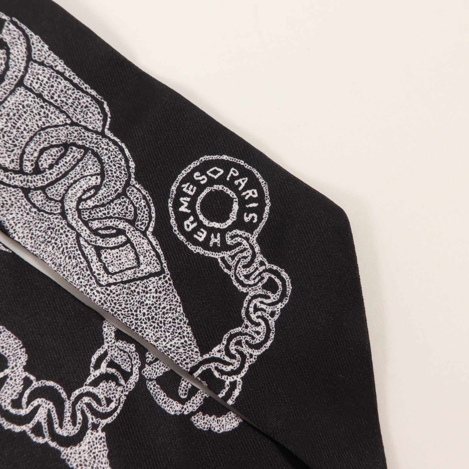 HERMES 絲質Twilly絲巾