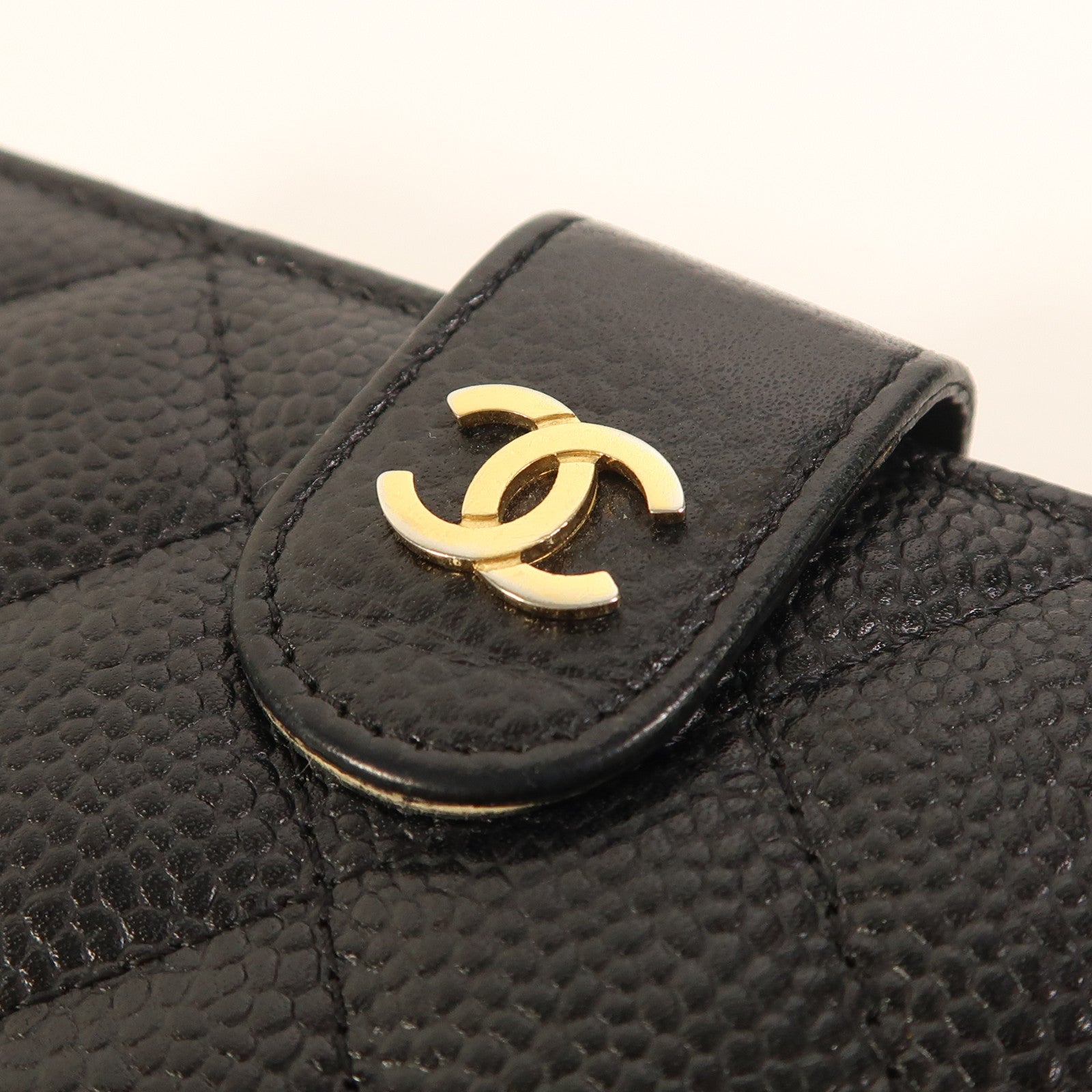 CHANEL 牛皮皮革Wallet金扣錢包