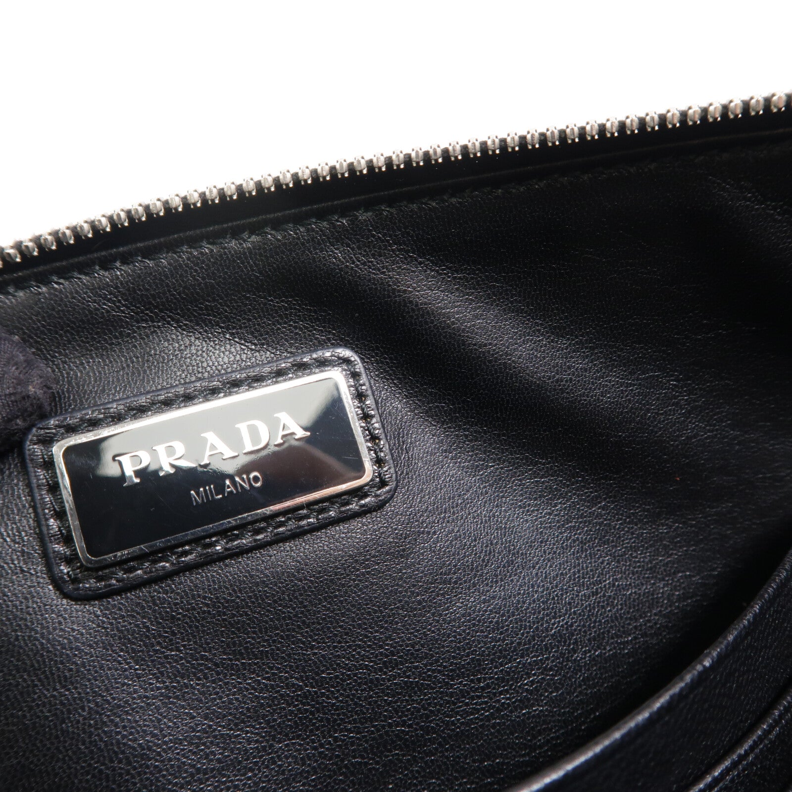 PRADA Saffiano皮革Pouch手拿包
