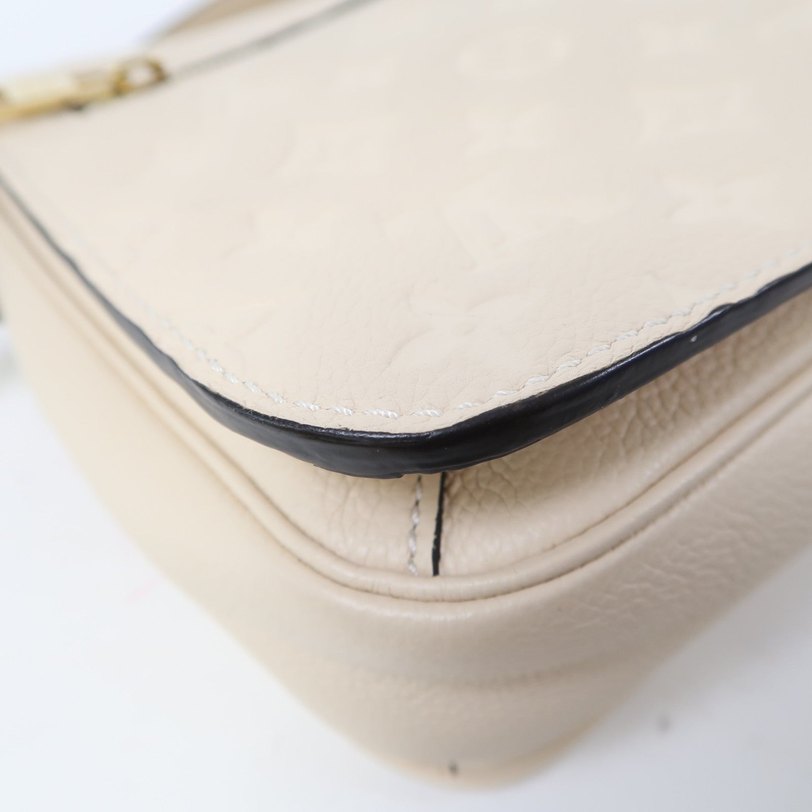 LOUIS VUITTON 【激減優惠】Monogram Empreinte Pochette Metis金扣手挽肩背兩用袋米色