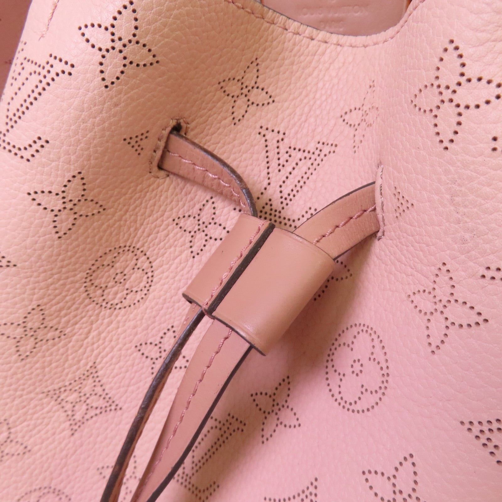 LOUIS VUITTON 【激減優惠】Monogram Mahina Girolata 2Way Bag銀扣手挽肩背兩用袋粉紅色