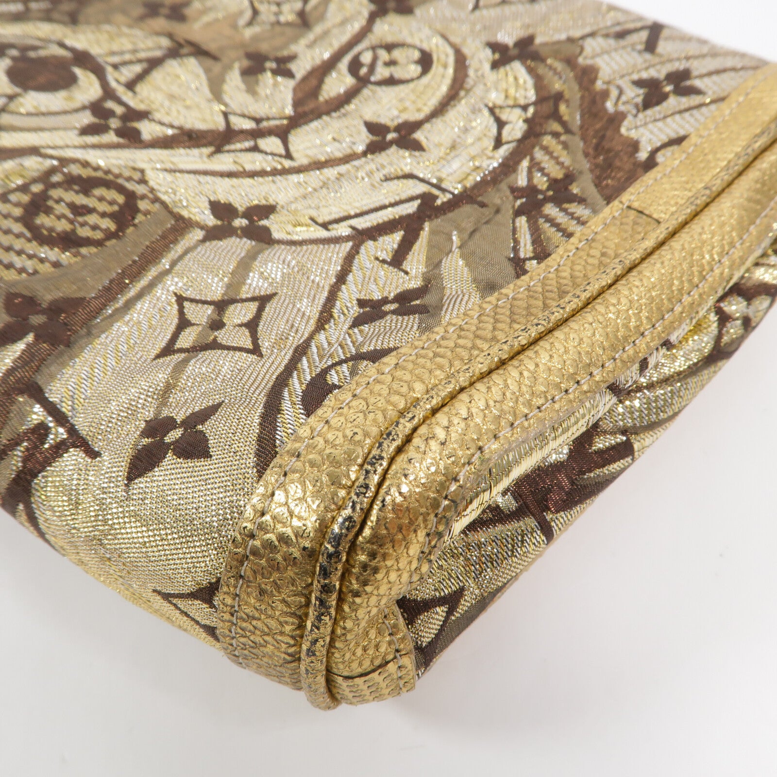 LOUIS VUITTON Metallic Monogram Brocade Thalie Clutch手拿包