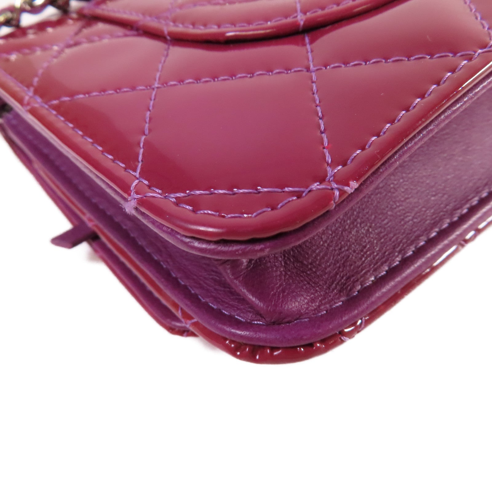 CHANEL 【激減優惠】菱格漆皮皮革WOC Wallet Chain Shoulder Bag銀扣鏈帶肩背袋紅色/紫色