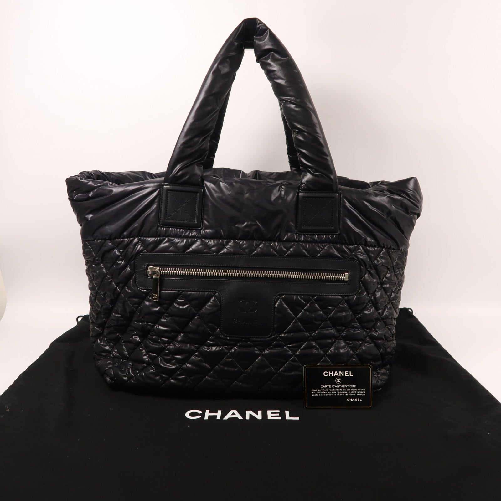 CHANEL 尼龍Coco Cocoon銀扣肩背袋