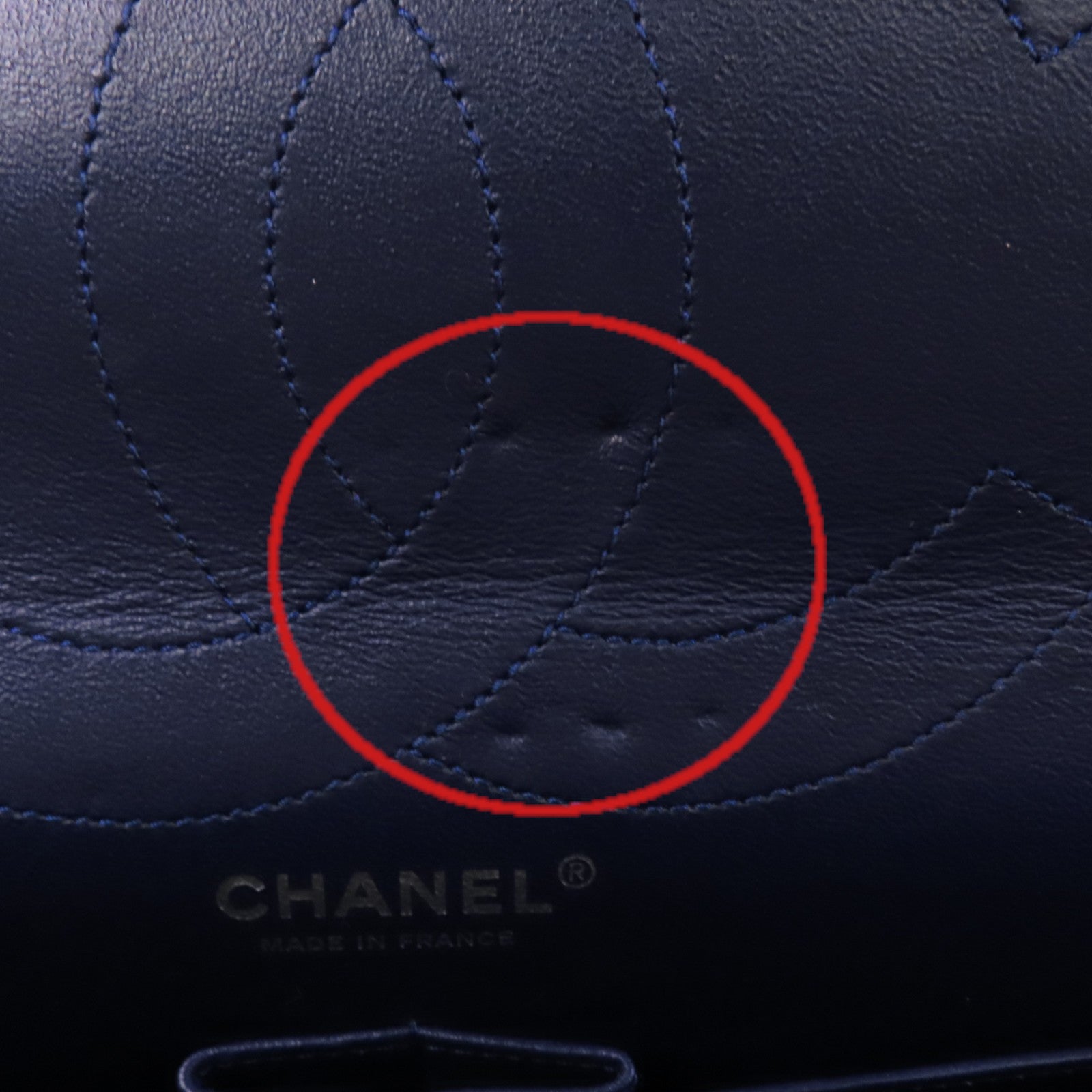 CHANEL 牛皮皮革2.55銀扣鏈帶肩背袋