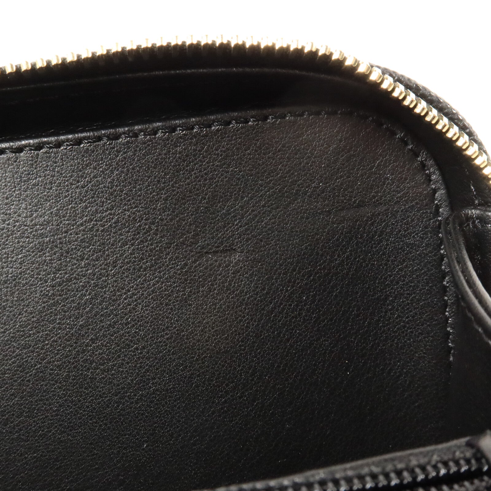 CHANEL 牛皮皮革CC Filigree Vanity Case Medium鏈帶手挽肩背兩用袋