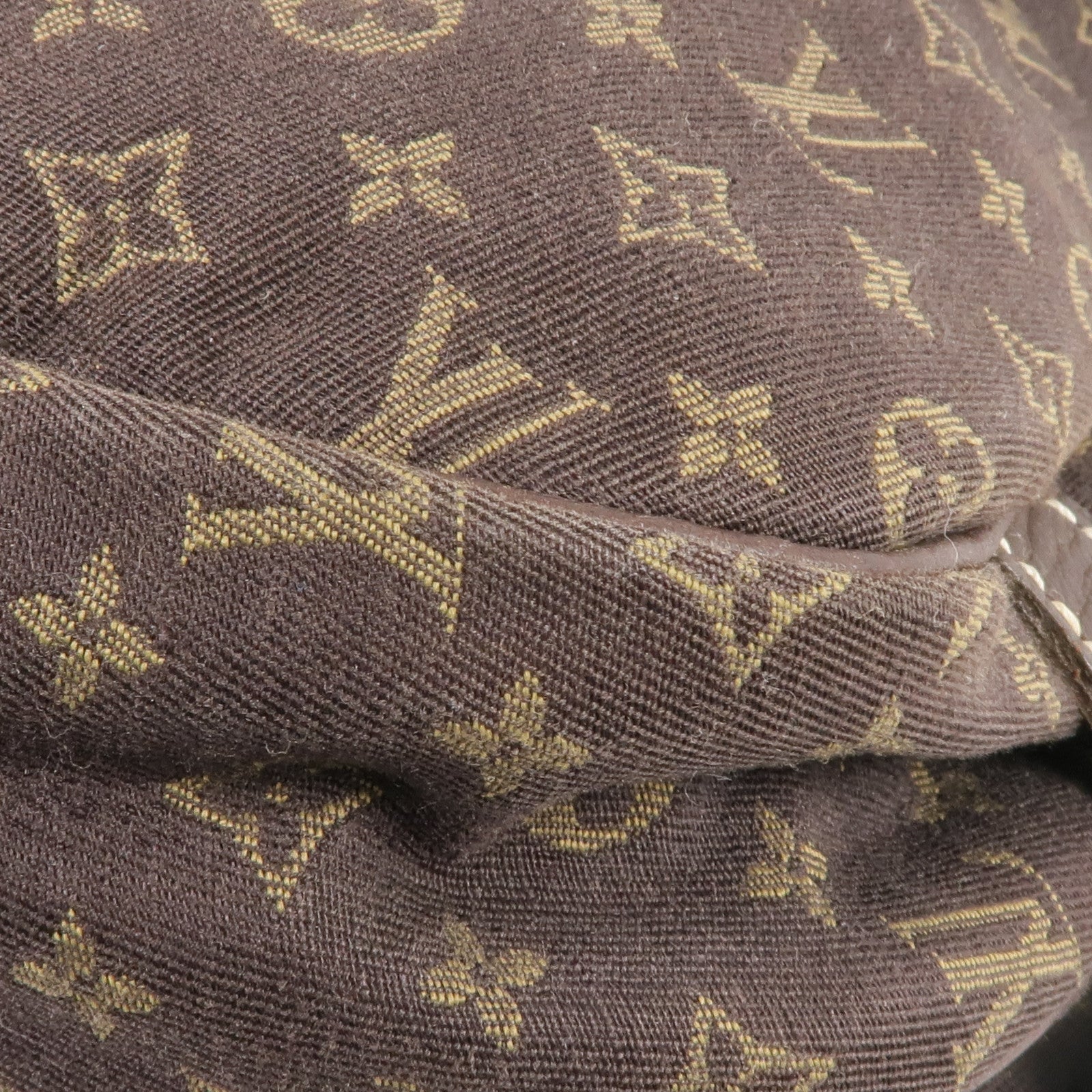 LOUIS VUITTON Monogram Mini Lin Saumur 30金扣肩背袋