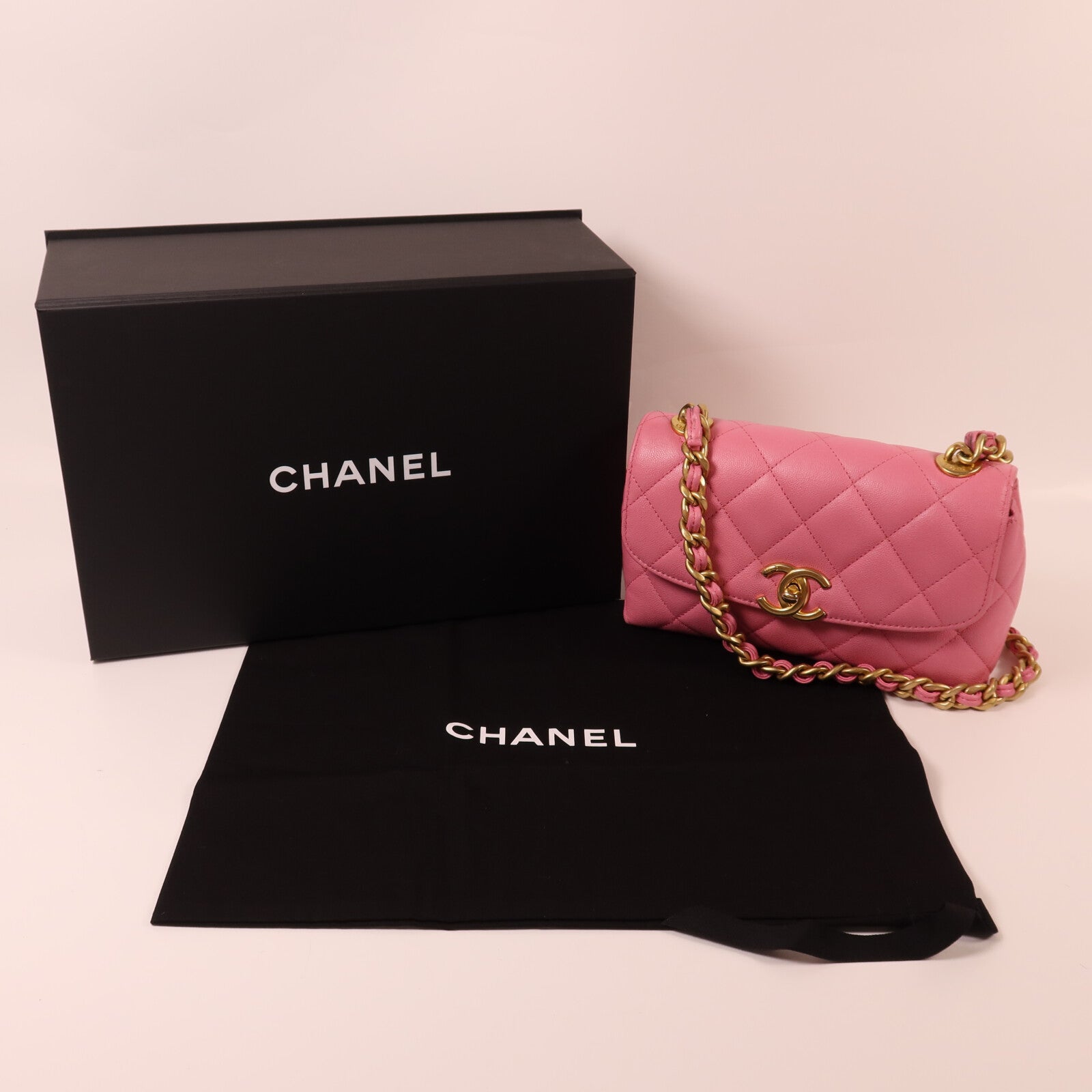CHANEL 牛皮皮革Chain Shoulder金扣鏈帶肩背袋