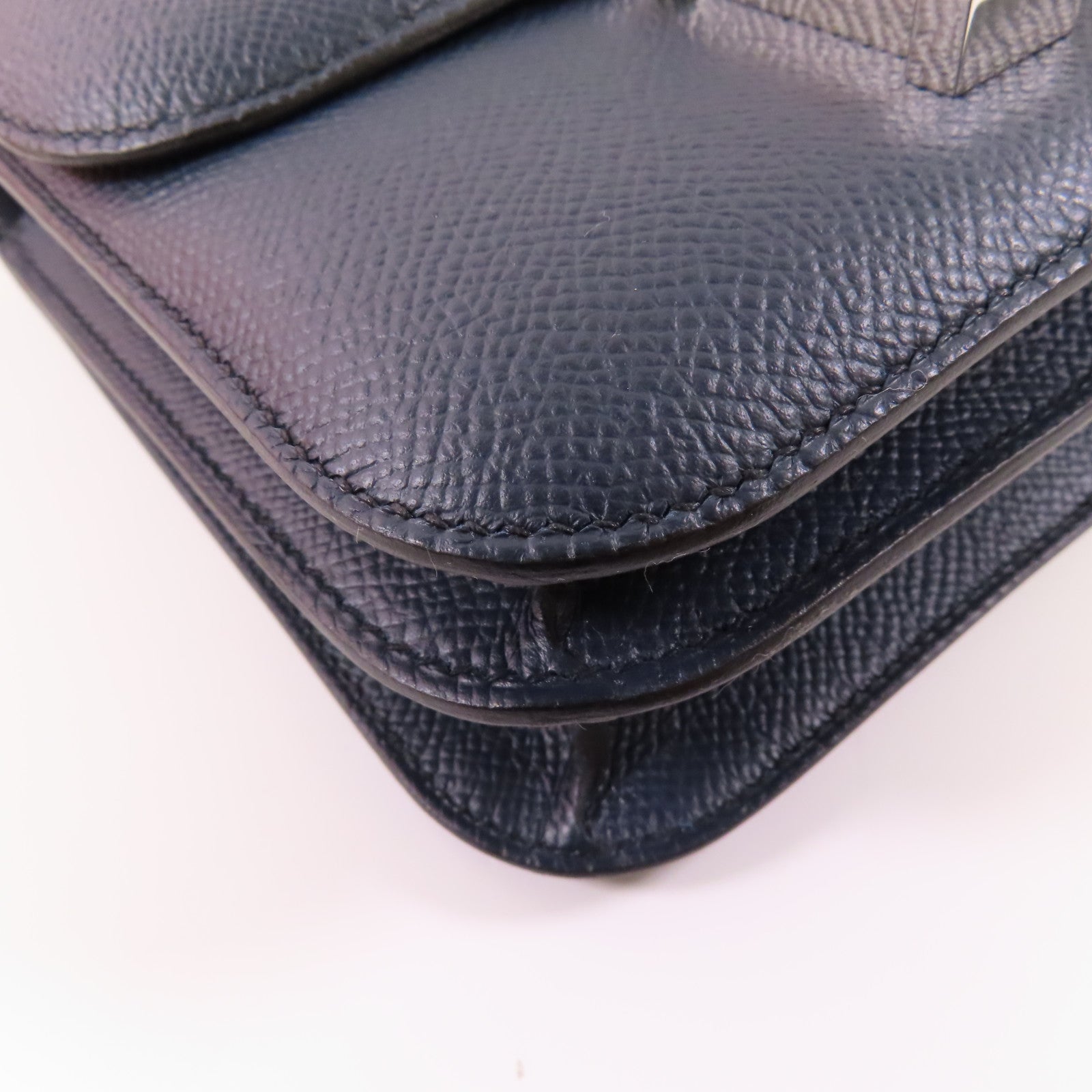 HERMES Epsom皮革Constance Mini 銀扣肩背袋Blue Indigo
