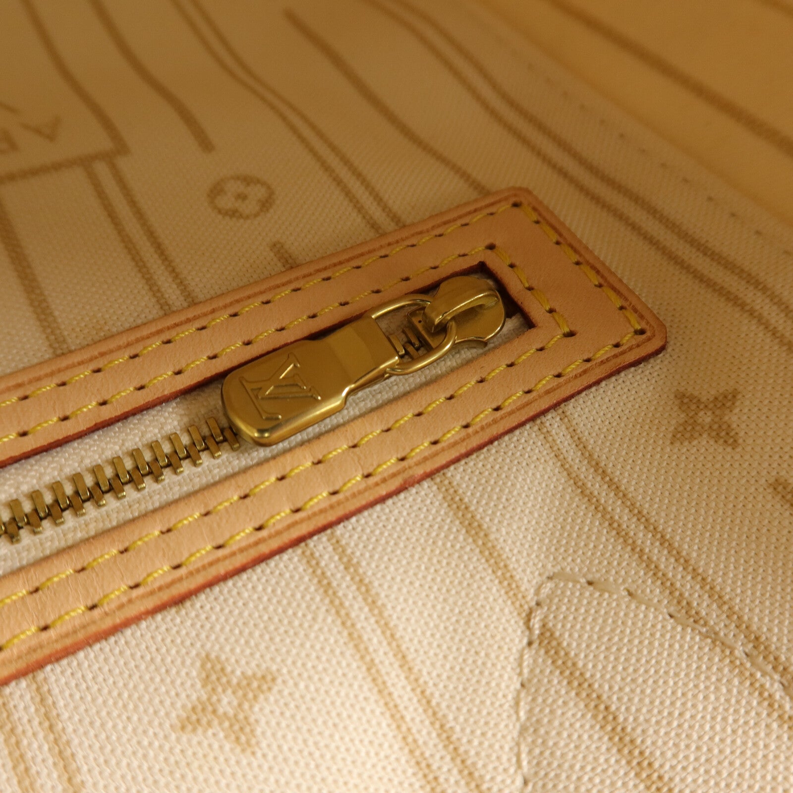 LOUIS VUITTON Damier Neverfull MM手挽袋