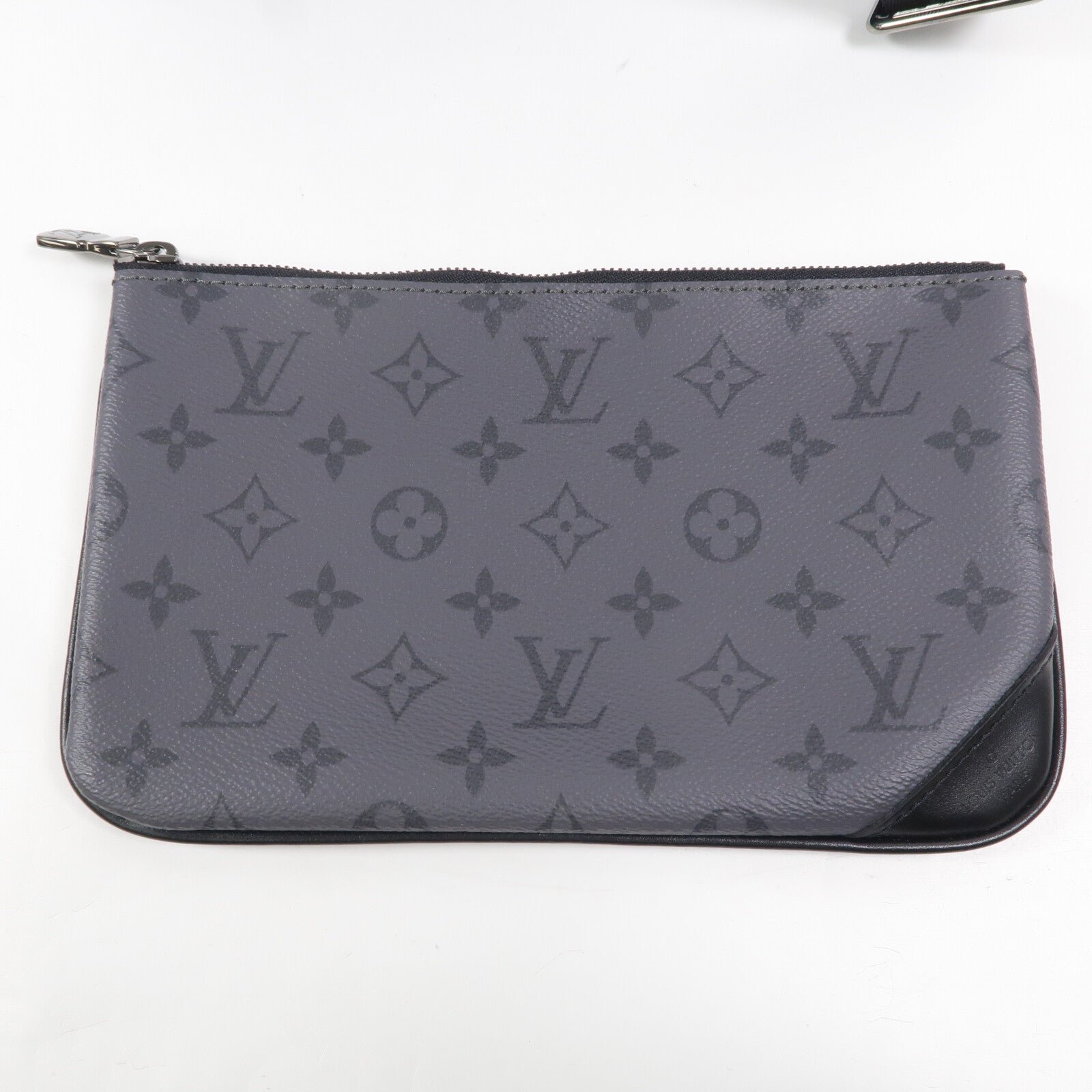 LOUIS VUITTON Monogram Eclipse Reverse Trio Messenger肩背袋