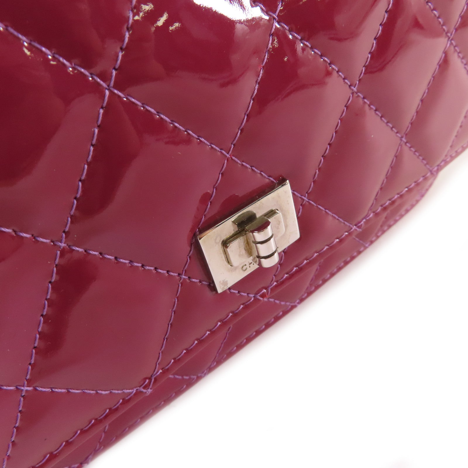CHANEL 【激減優惠】菱格漆皮皮革WOC Wallet Chain Shoulder Bag銀扣鏈帶肩背袋紅色/紫色