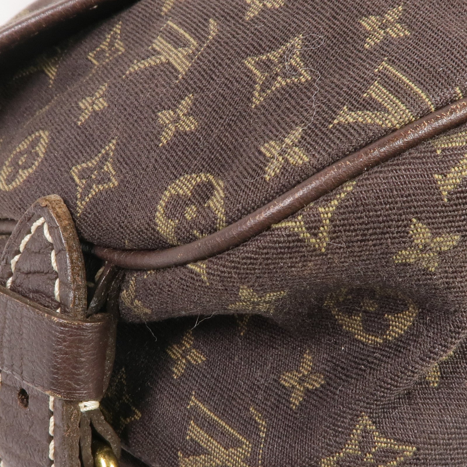 LOUIS VUITTON Monogram Mini Lin Saumur 30金扣肩背袋