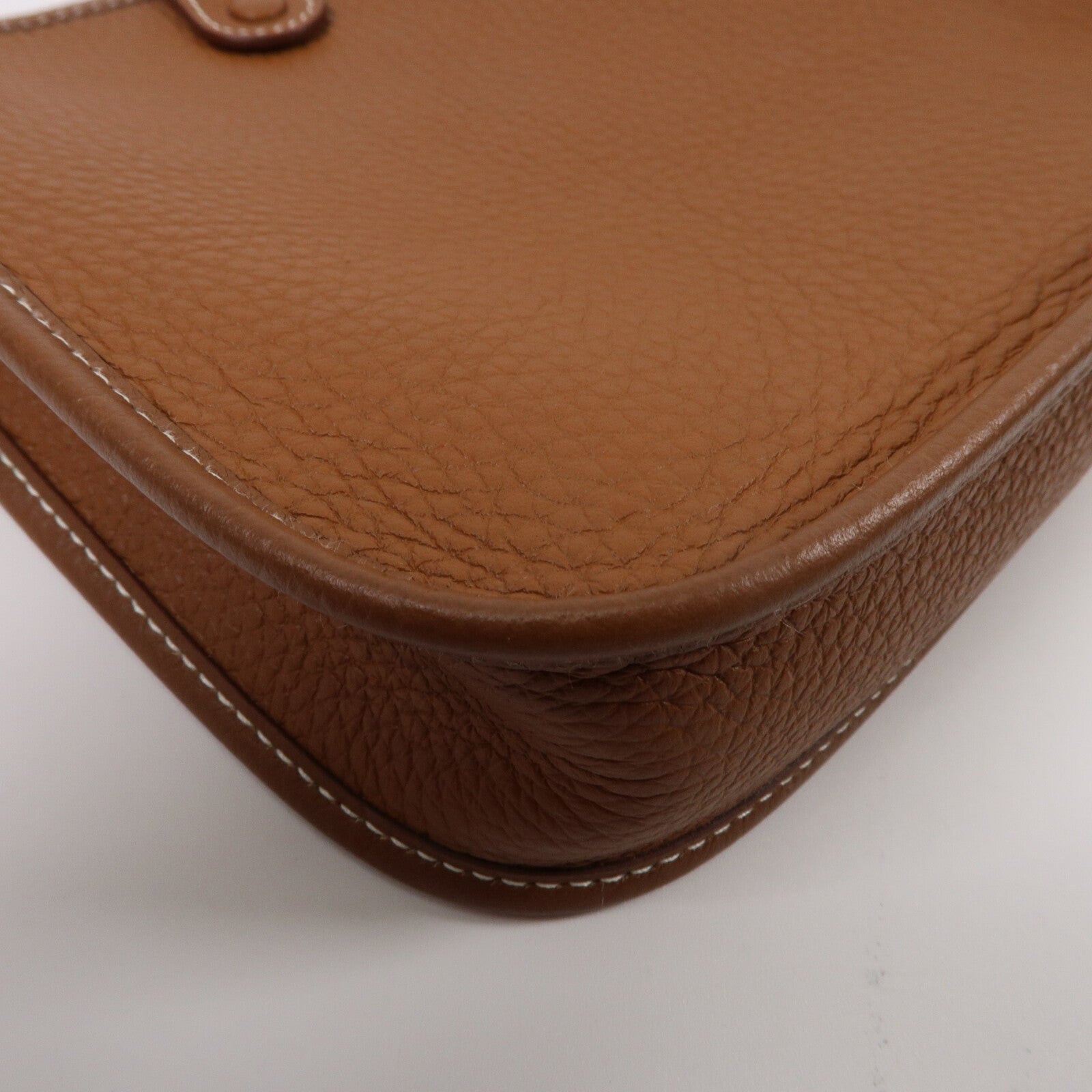 HERMES Clemence皮革Evelyne TPM肩背袋Gold