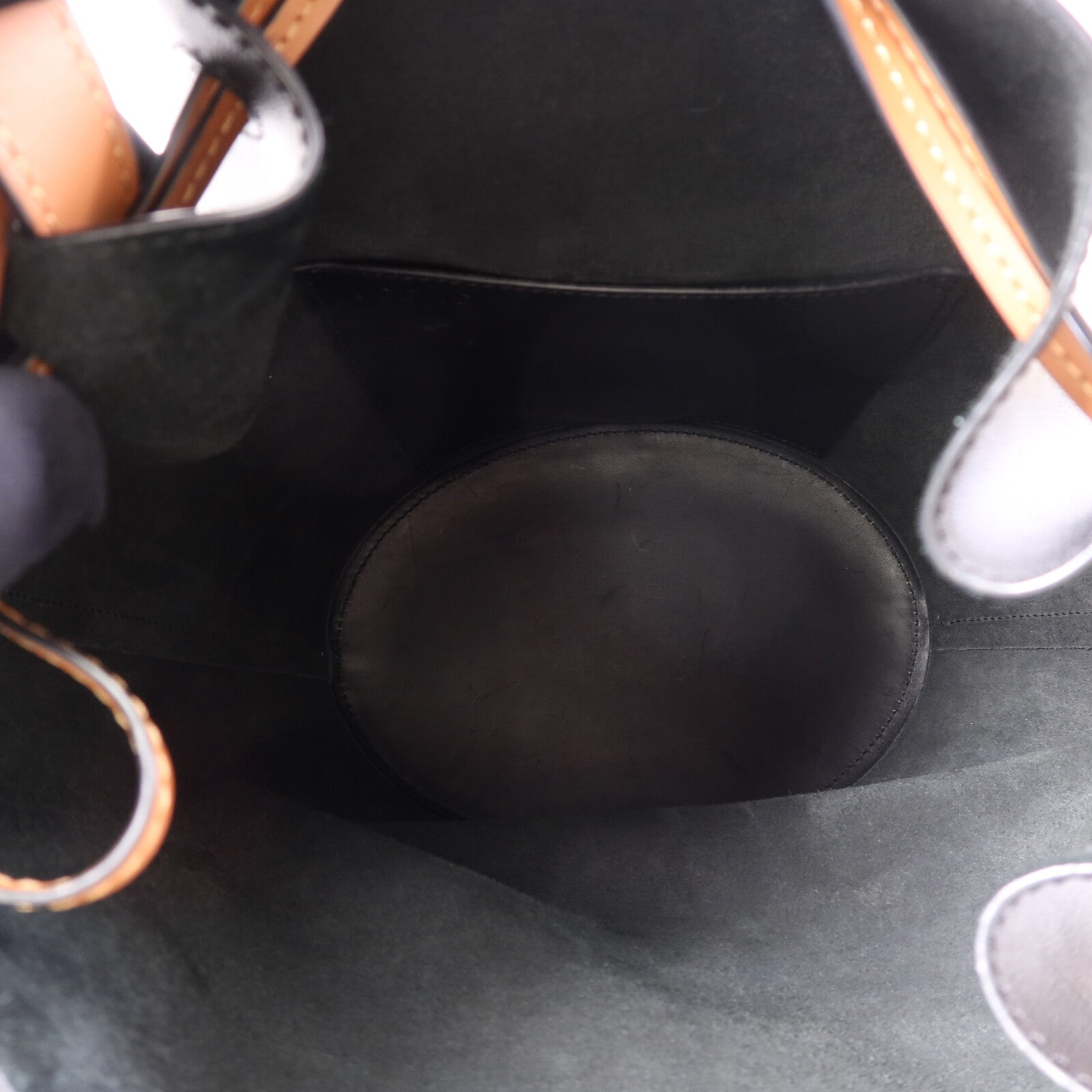 LOEWE 牛皮皮革Balloon Medium金扣手挽肩背兩用袋