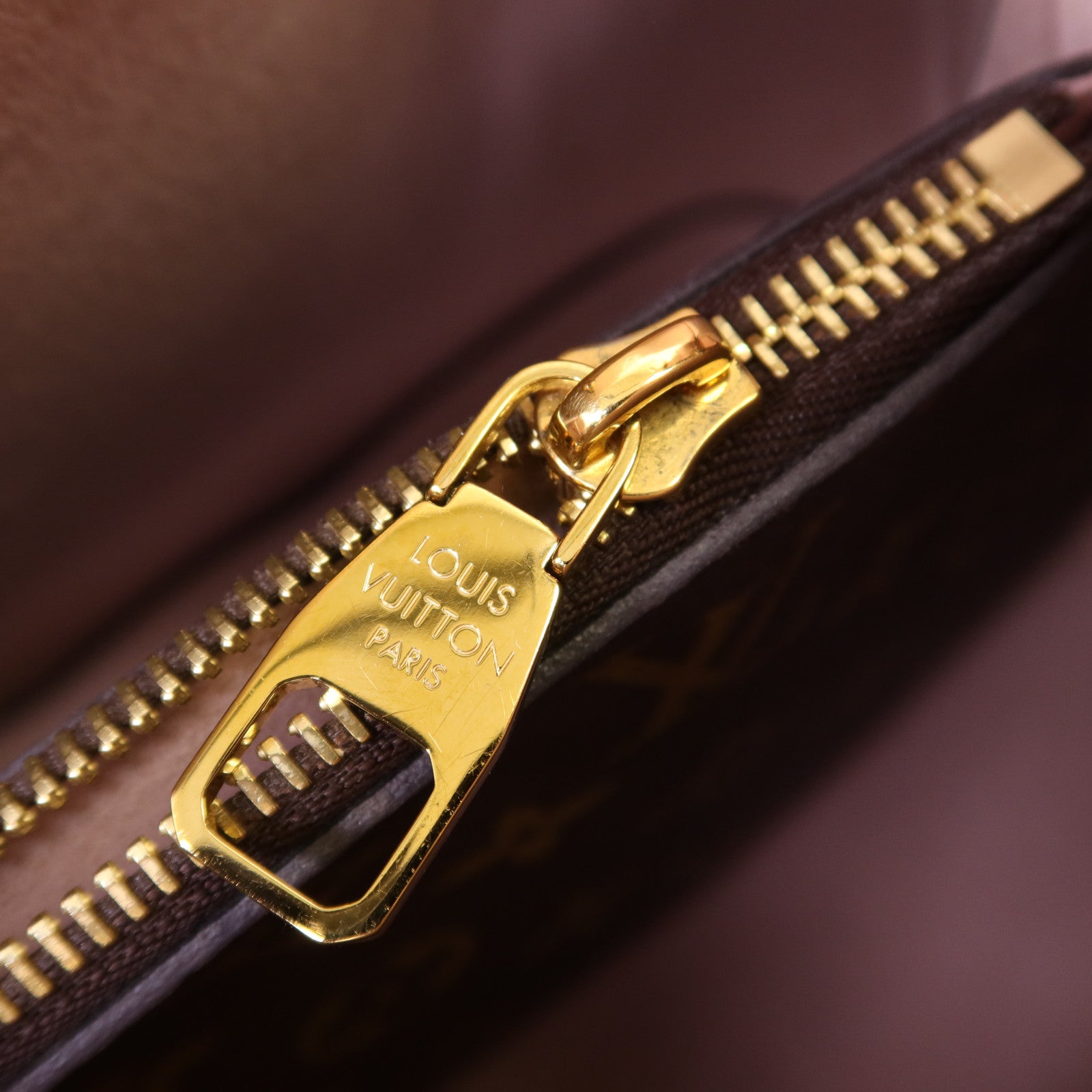 LOUIS VUITTON Monogram Neo Noe金扣手挽肩背兩用袋