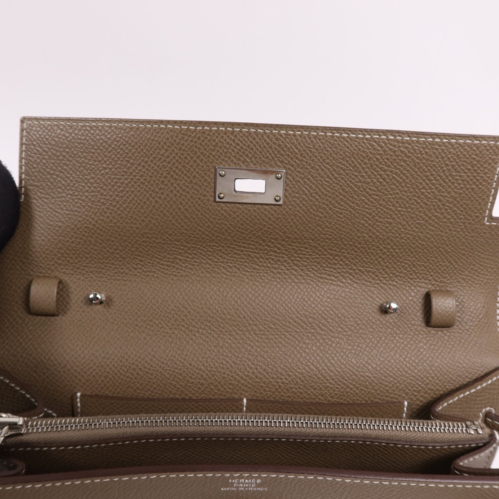HERMES Epsom皮革Kelly To Go銀扣肩背袋Etoupe