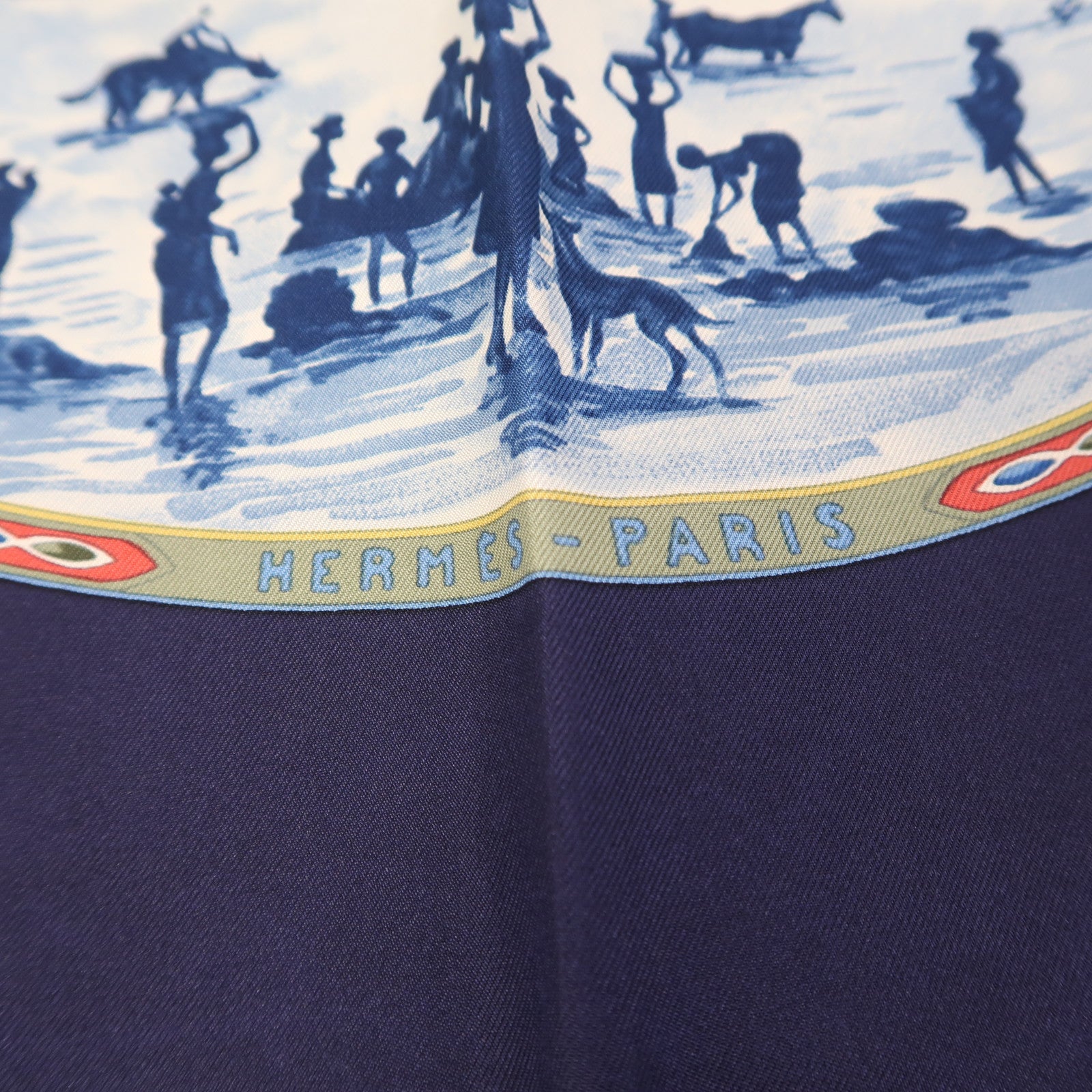HERMES 絲質Scarf 90X90cm絲巾深藍色/彩色