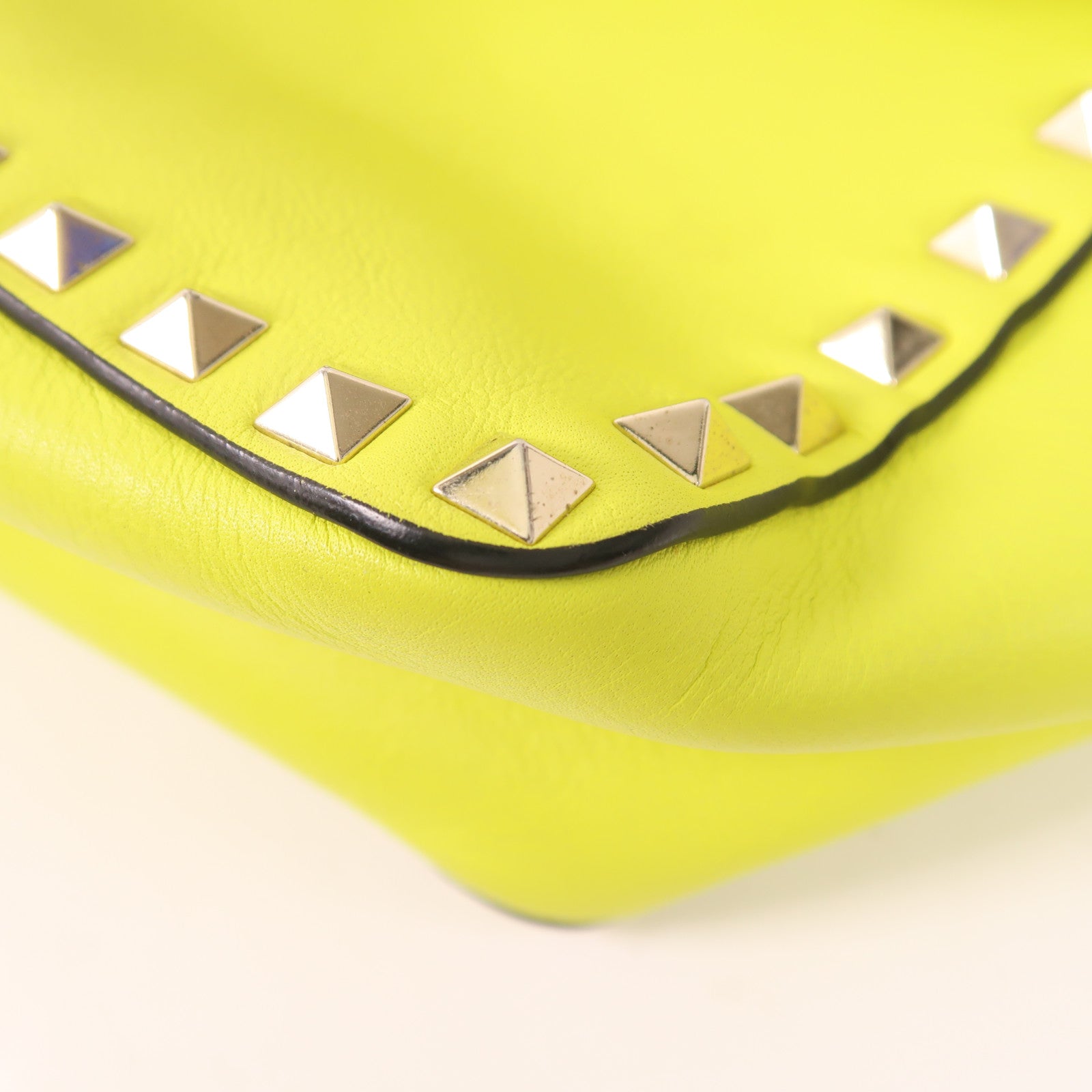 Valentino 牛皮皮革Shoulder Bag肩背袋