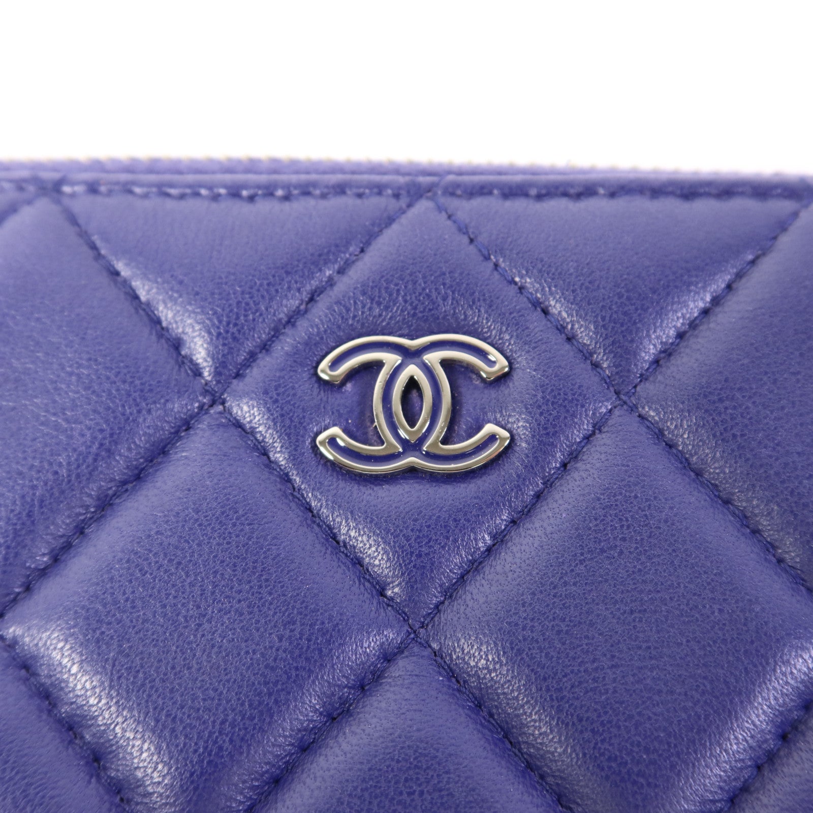 CHANEL 羊皮皮革Pouch銀扣小袋