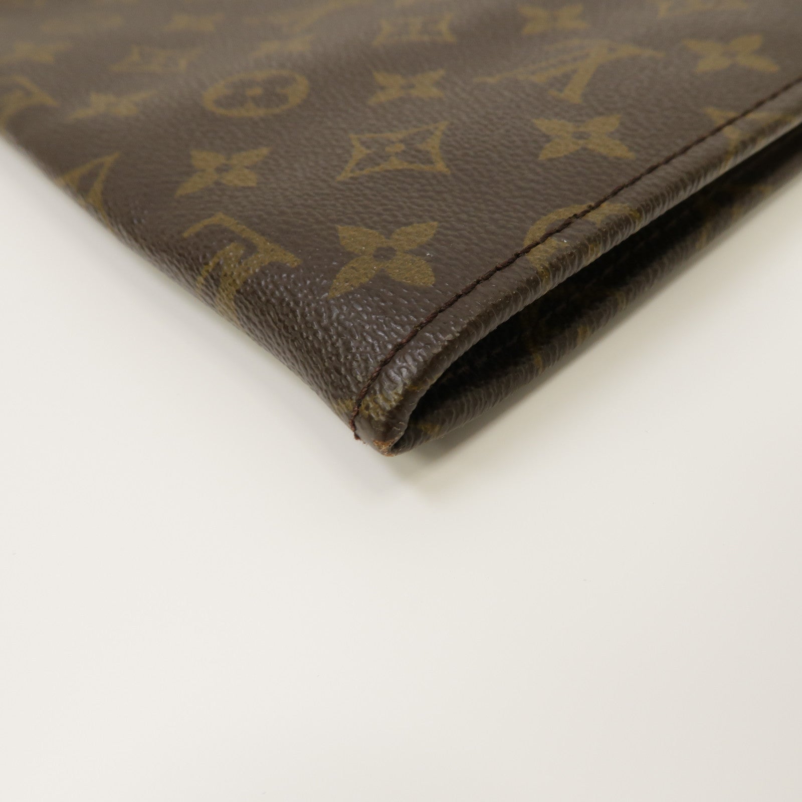 LOUIS VUITTON Monogram Poche Documents金扣手拿包啡色