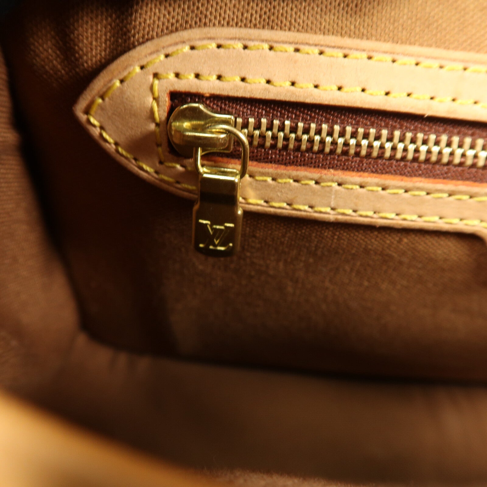 LOUIS VUITTON Monogram Sologne肩背袋
