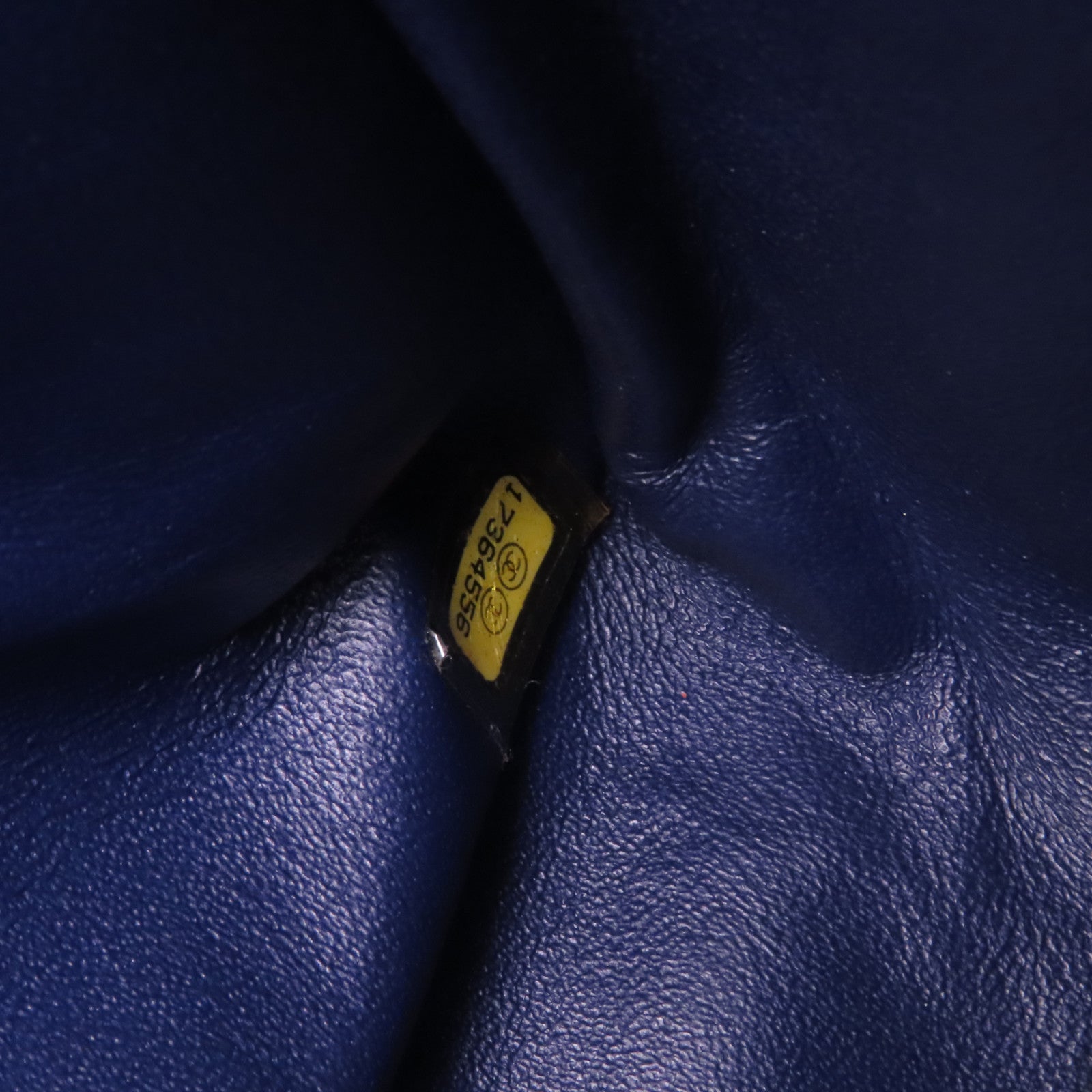 CHANEL 牛皮皮革2.55銀扣鏈帶肩背袋