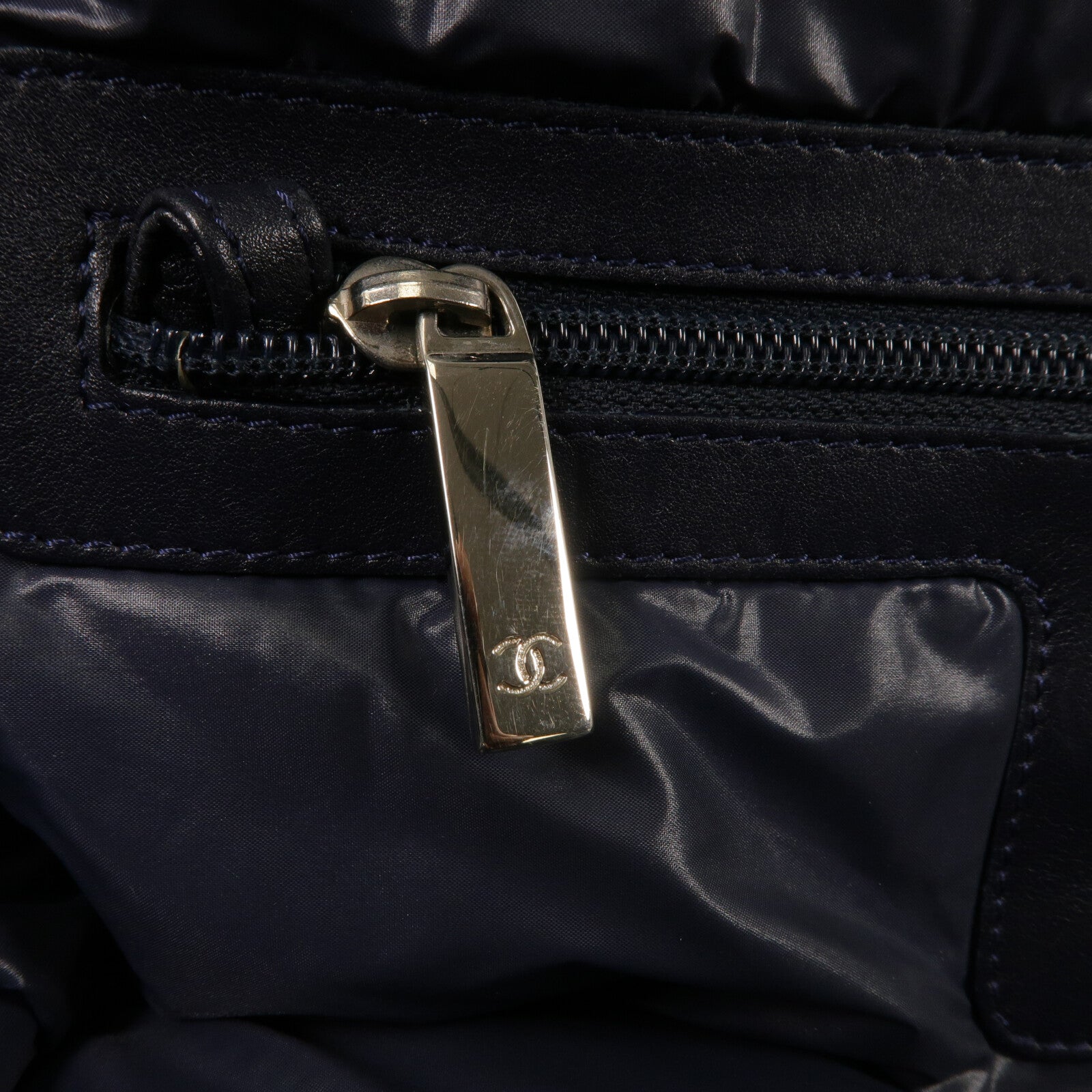 CHANEL 尼龍Coco Cocoon手挽袋