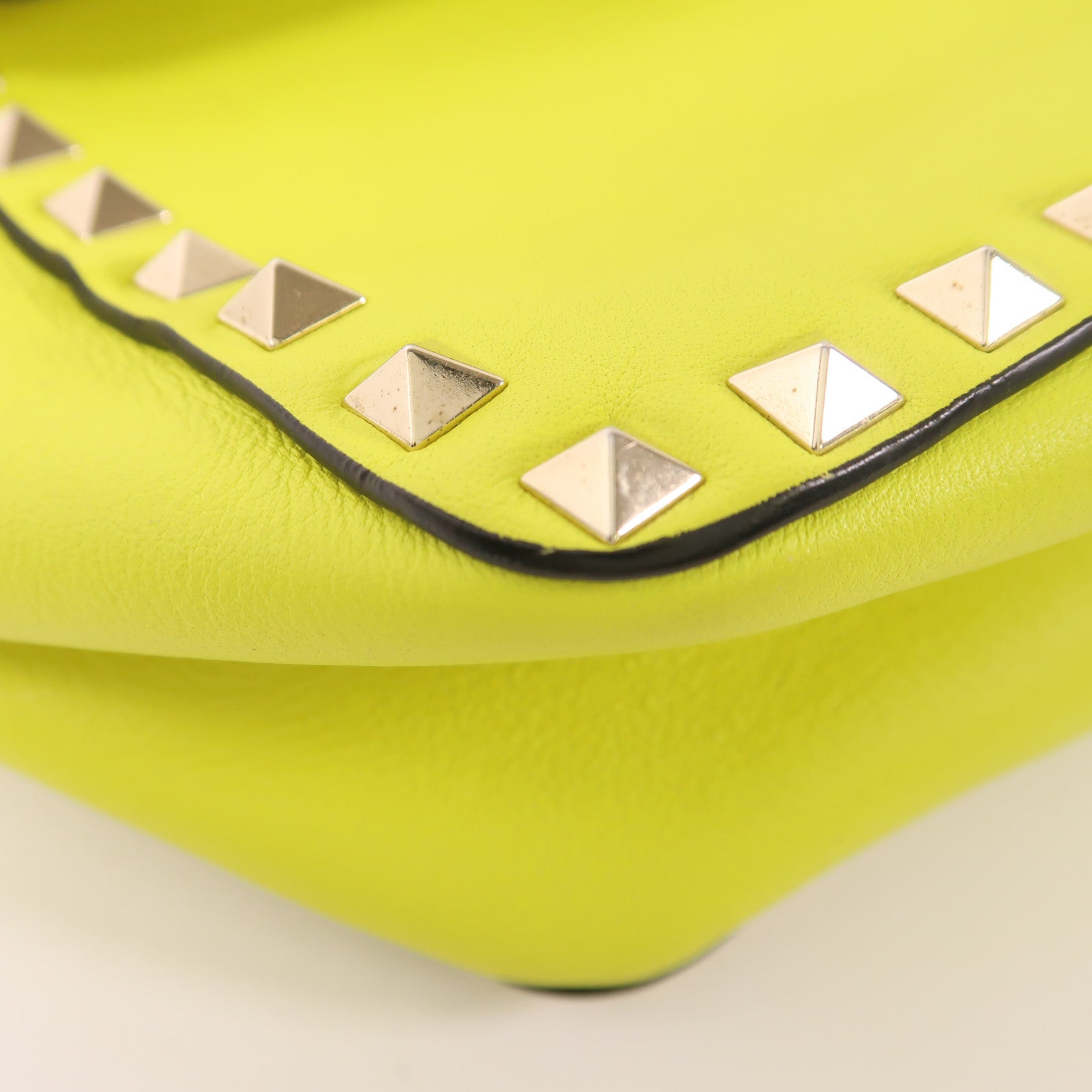 Valentino 牛皮皮革Shoulder Bag肩背袋