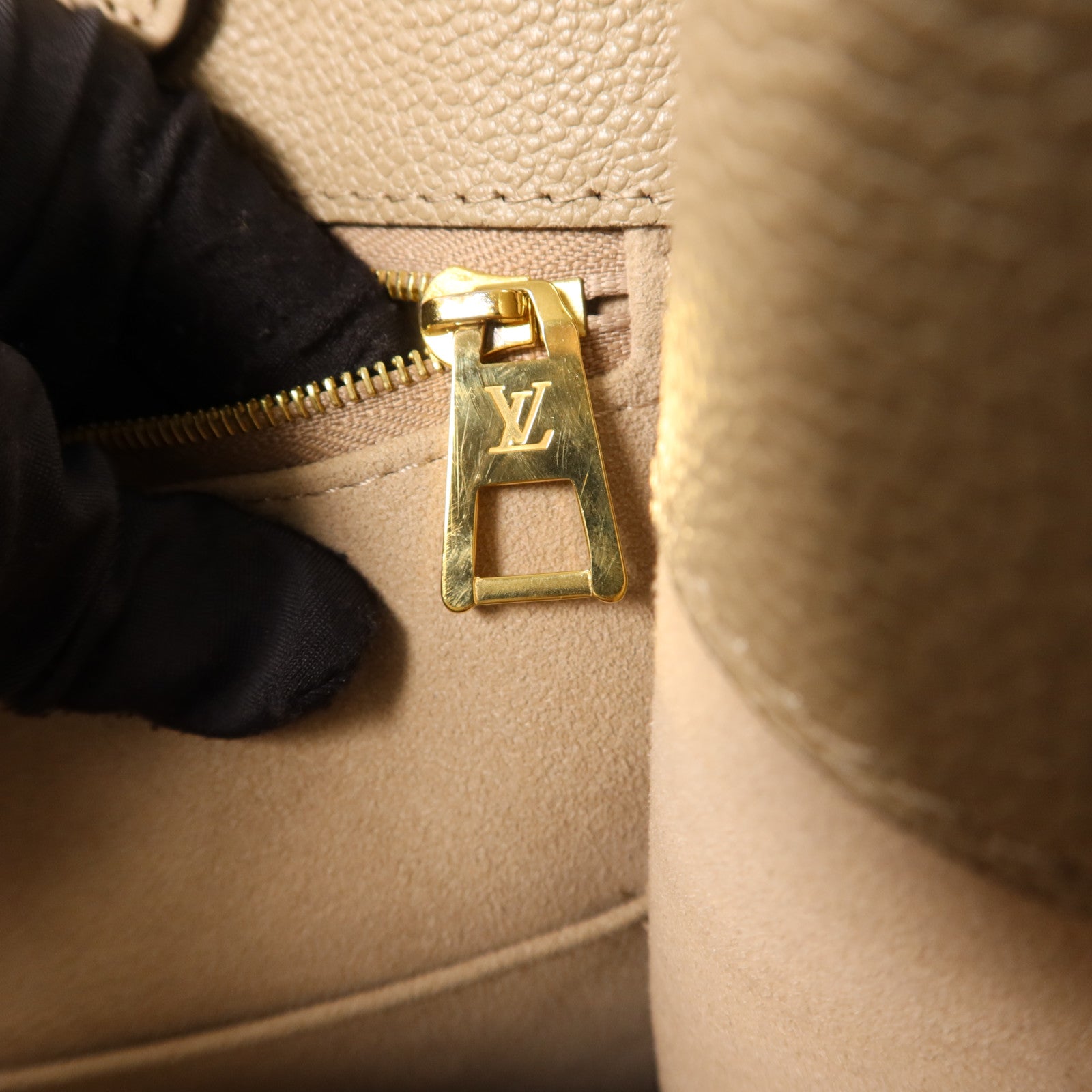 LOUIS VUITTON Monogram Empreinte On The Go MM金扣手挽肩背兩用袋