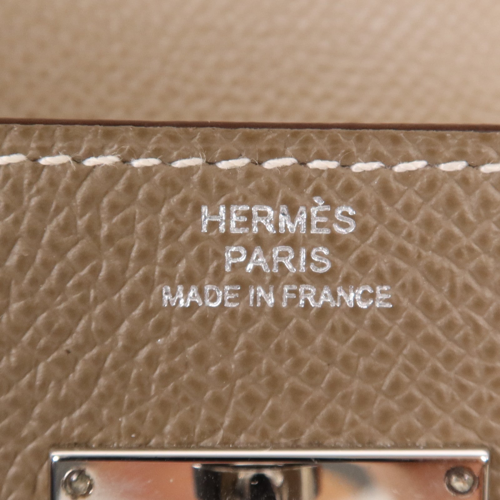 HERMES Epsom皮革Kelly To Go銀扣肩背袋Etoupe