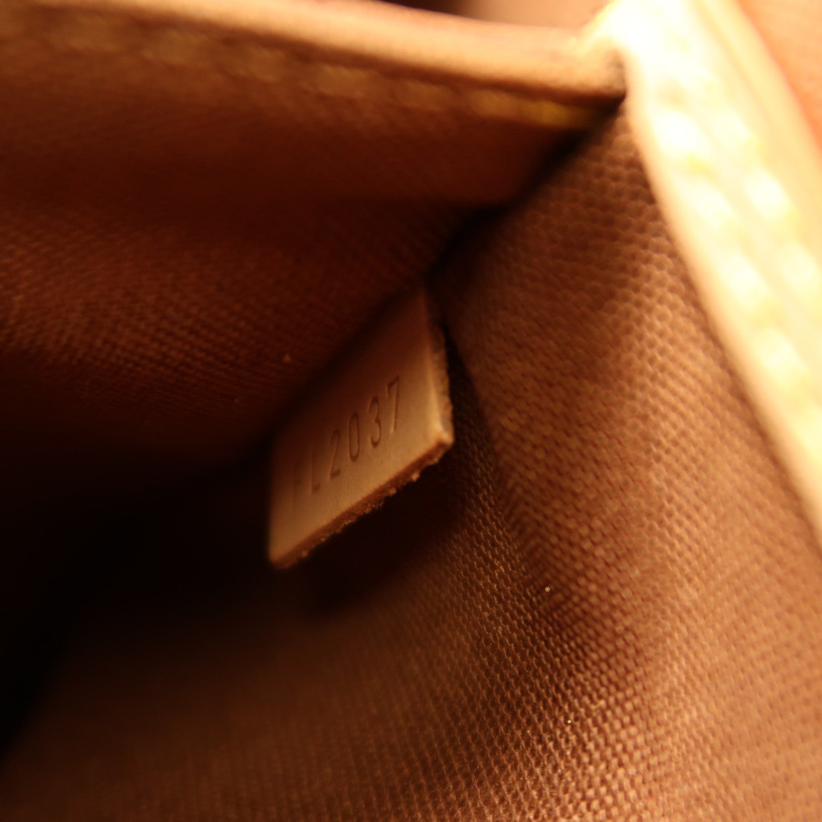 LOUIS VUITTON Monogram Alma PM金扣手挽袋啡色