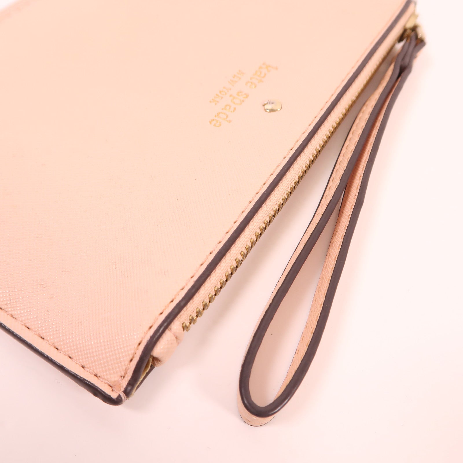 Kate Spade 牛皮皮革Pouch金扣手拿包