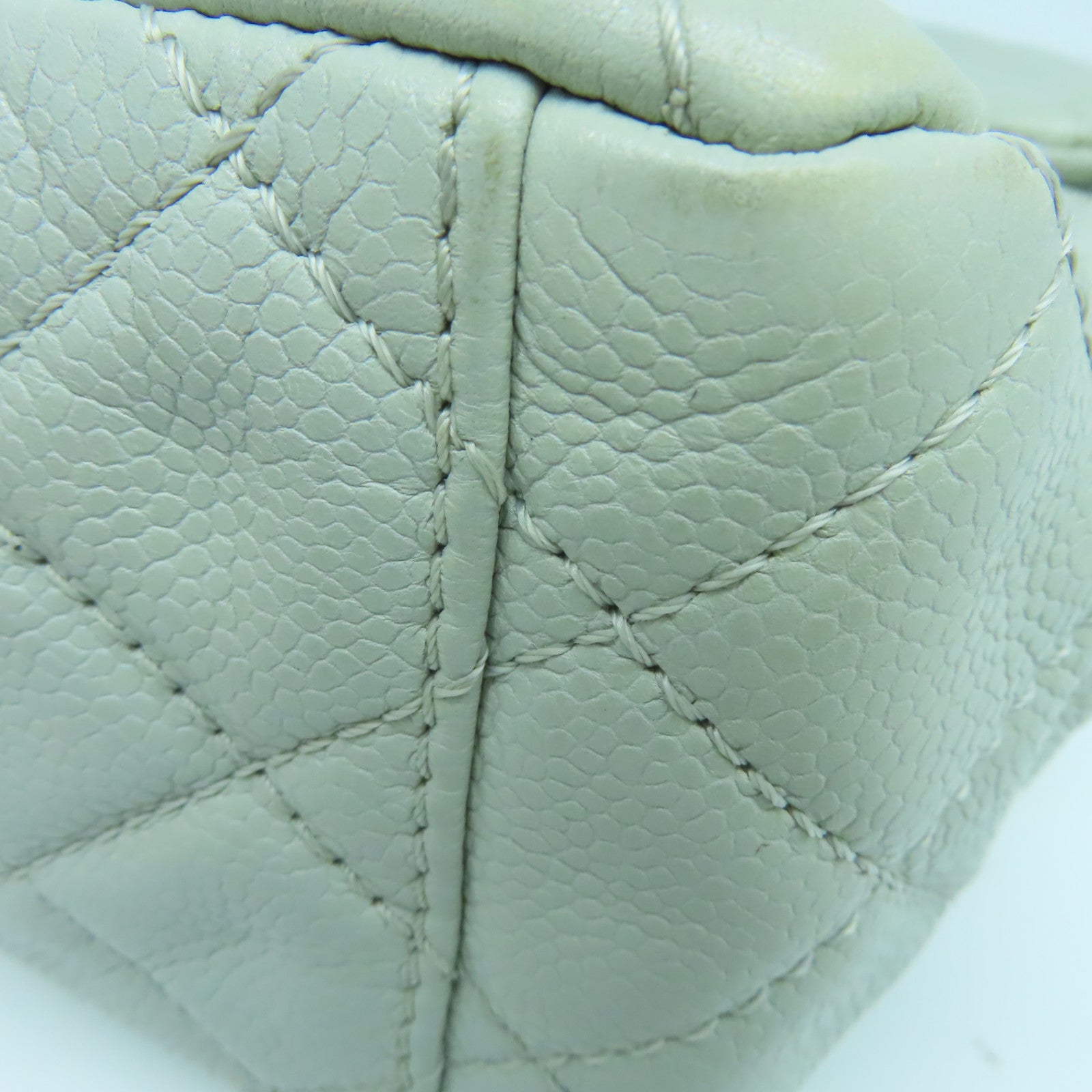 CHANEL 【激減優惠】菱格Caviar皮革Chain Shoulder銀扣肩背袋灰色