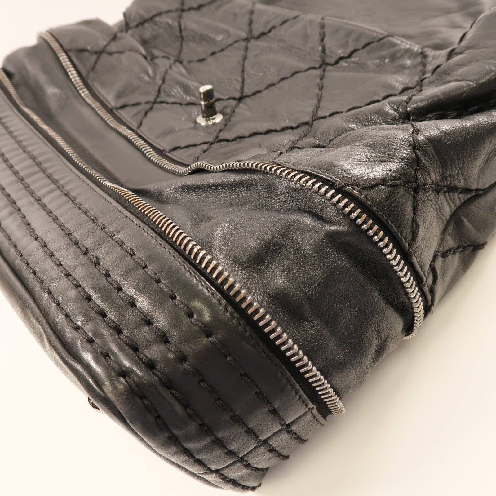 CHANEL 牛皮皮革Chain Shoulder銀扣鏈帶肩背袋黑色