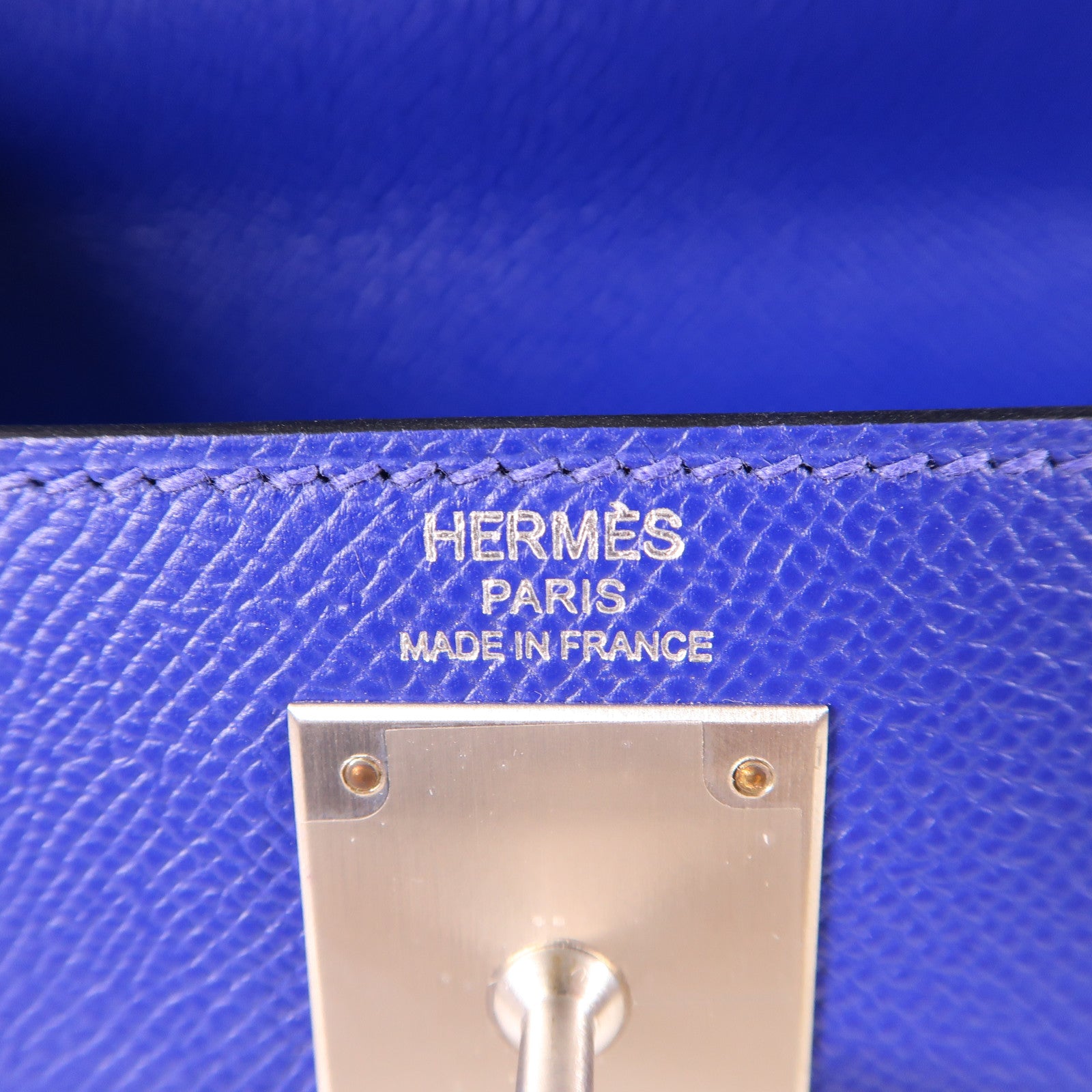HERMES Epsom皮革Kelly 28銀扣手挽肩背兩用袋7T Bleu Electrique