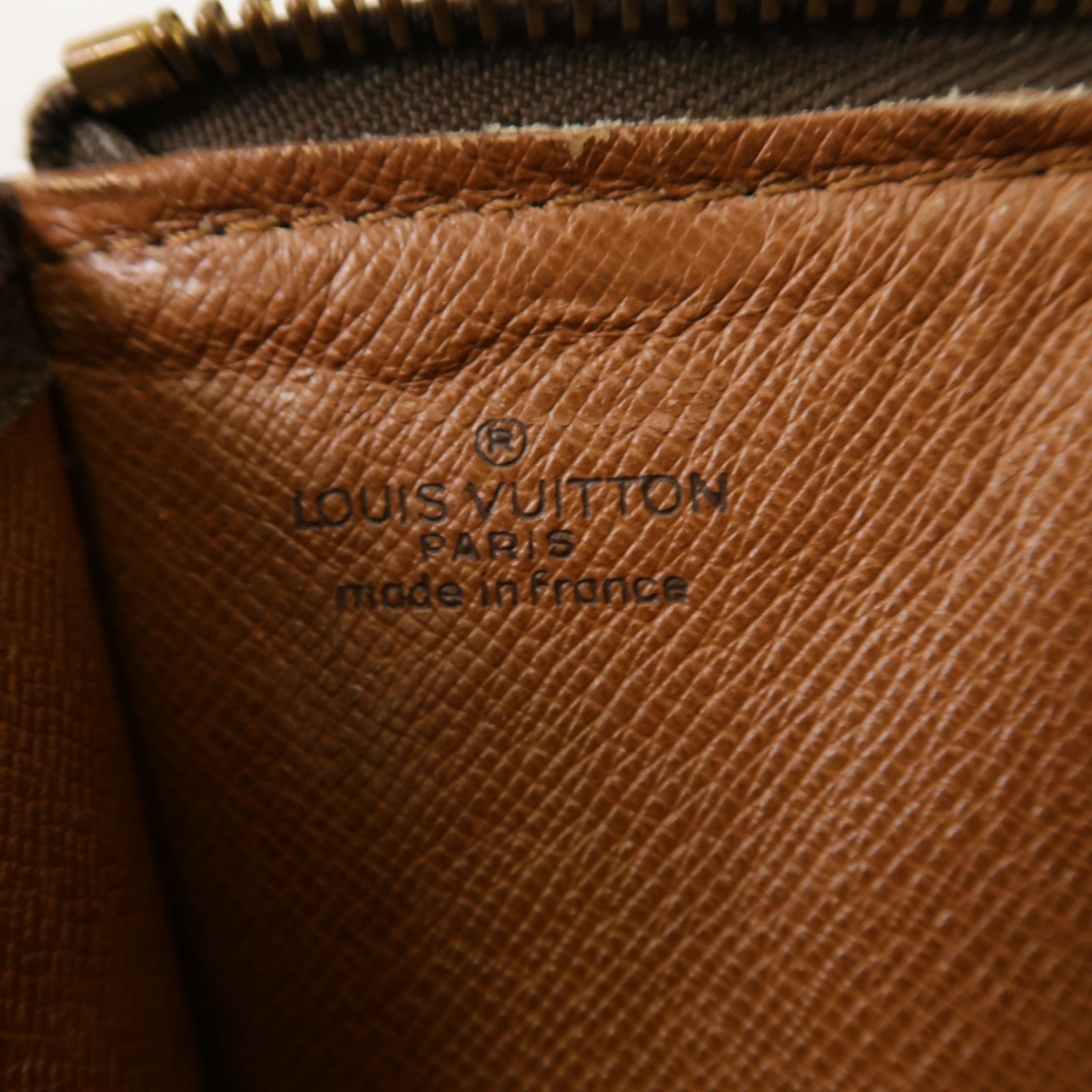 LOUIS VUITTON Monogram Poche Documents金扣手拿包啡色