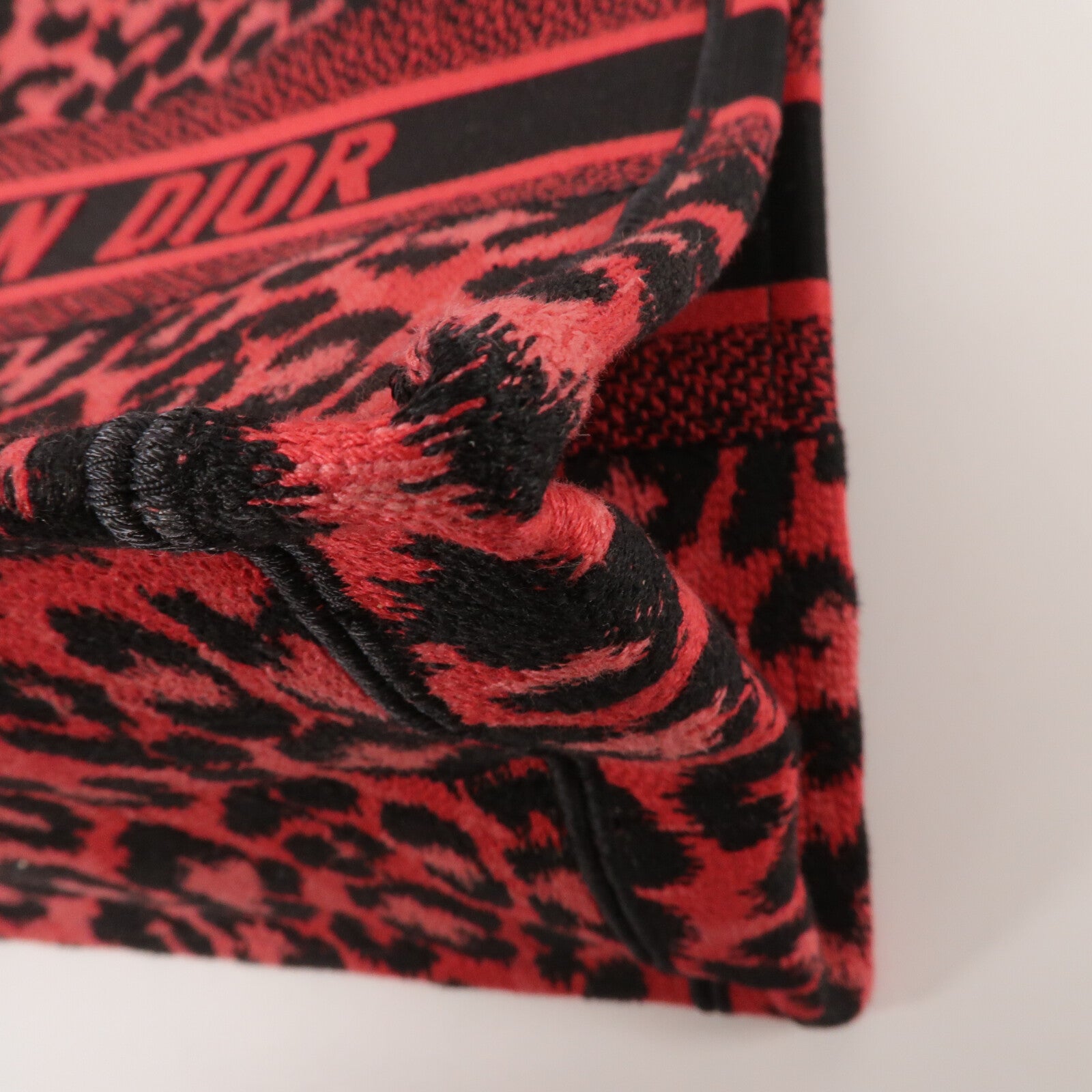 Dior 帆布Mizza Book Tote Medium手挽袋