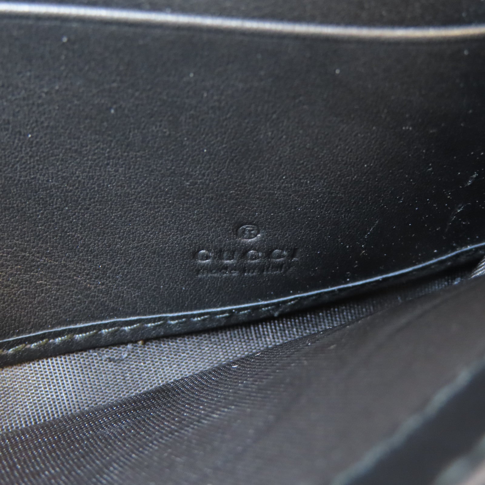 GUCCI 牛皮皮革Long Wallet銀扣長錢包黑色