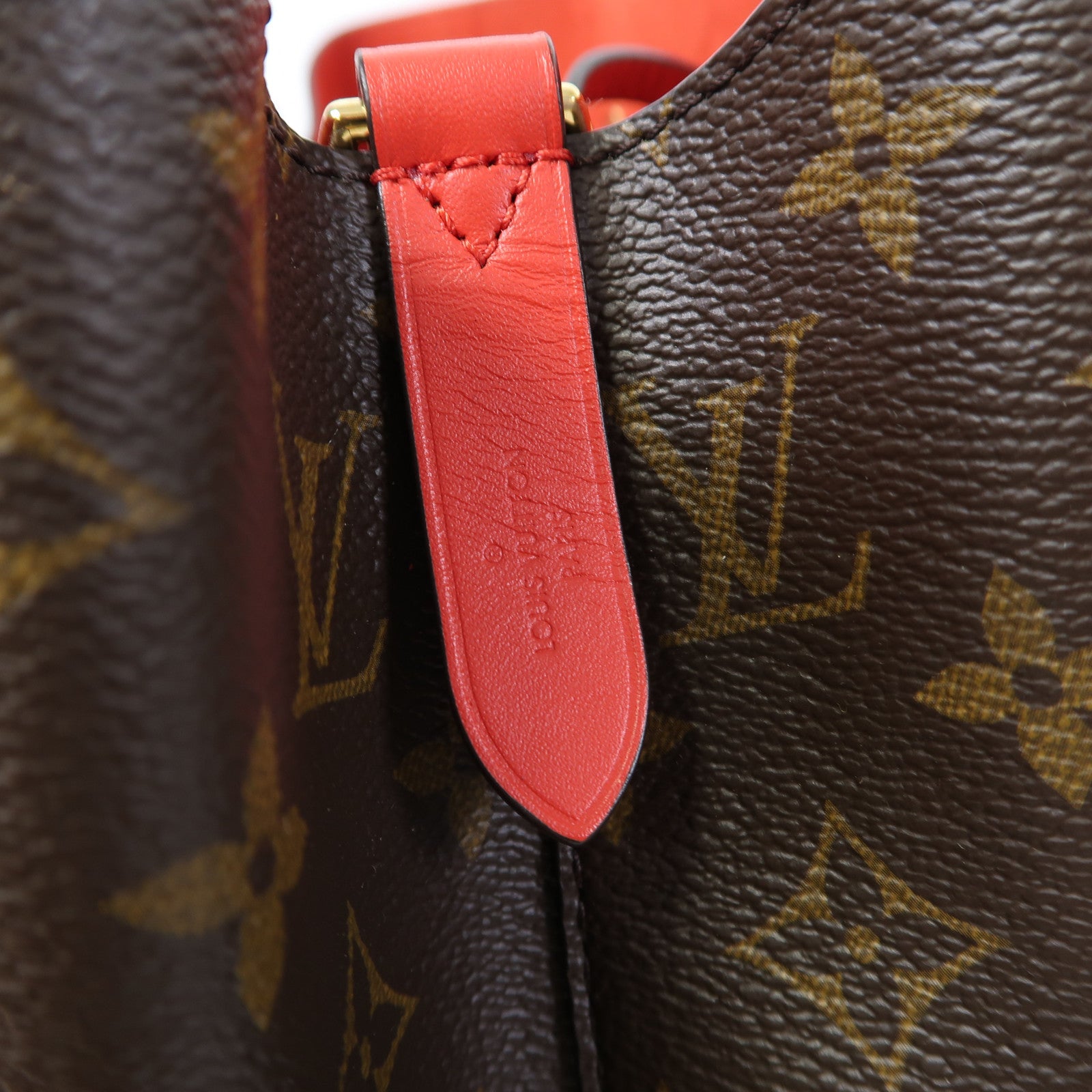 LOUIS VUITTON Monogram Neo Noe MM金扣肩背袋啡色/紅色