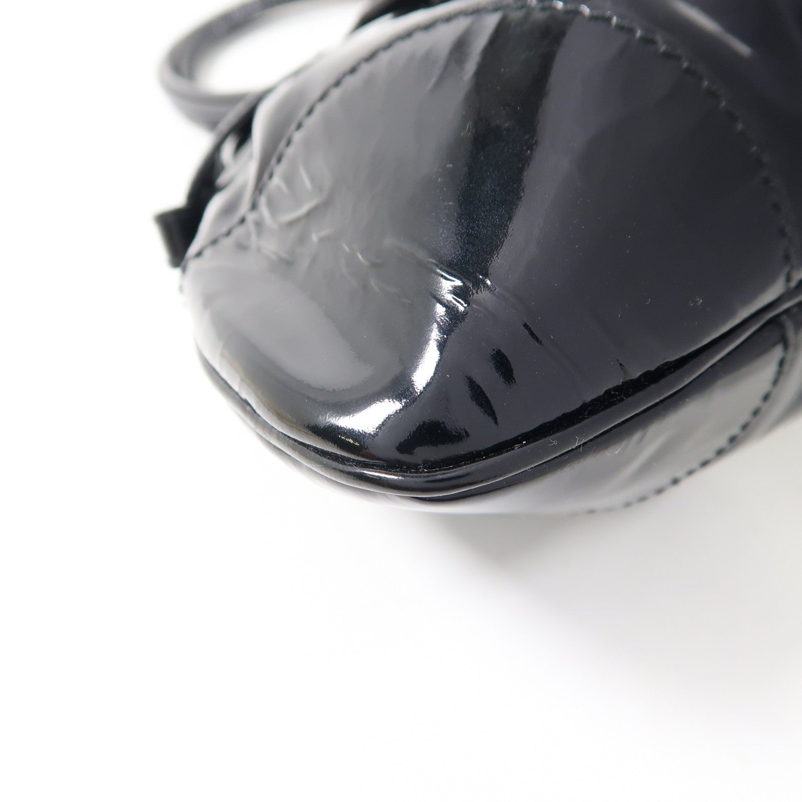 Salvatore Ferragamo 漆皮皮革Hand Bag銀扣手挽袋黑色
