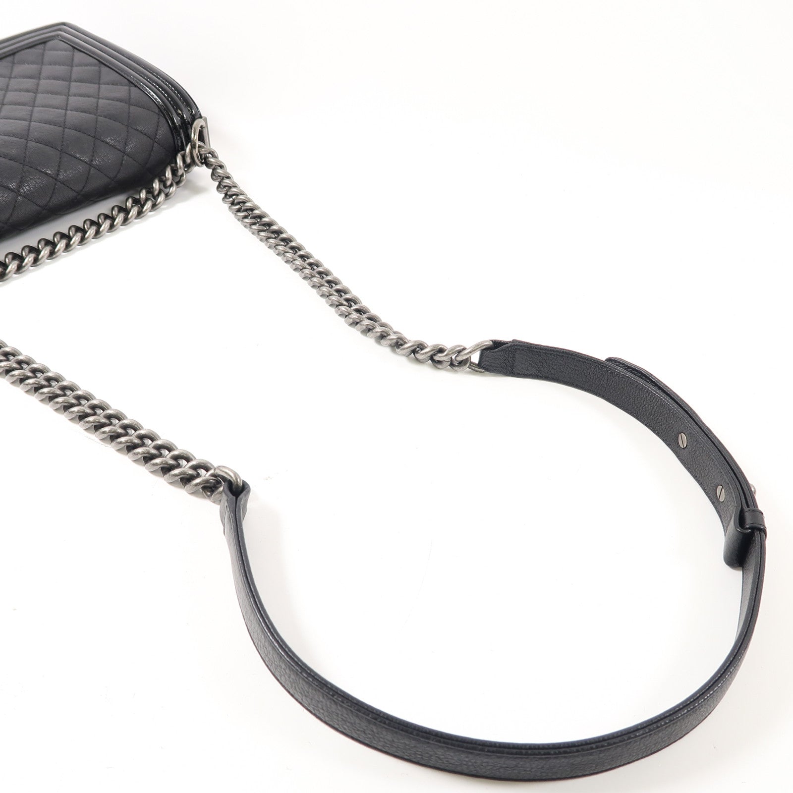 CHANEL (PRICE DOWN) Quilted CC SHW Chanel Boy Chain Shoulder Bag Calfskin Leather Black