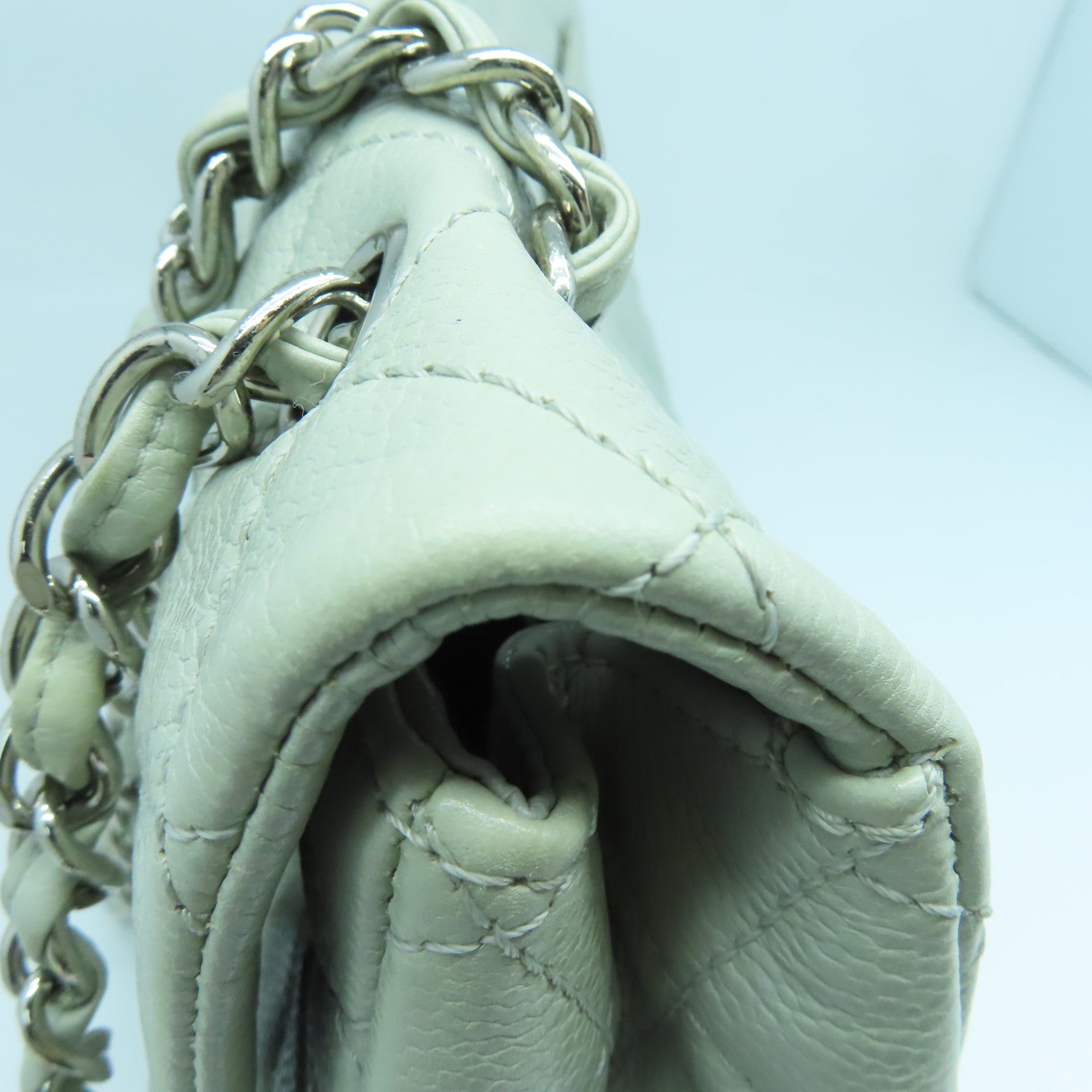 CHANEL 【激減優惠】菱格Caviar皮革Chain Shoulder銀扣肩背袋灰色