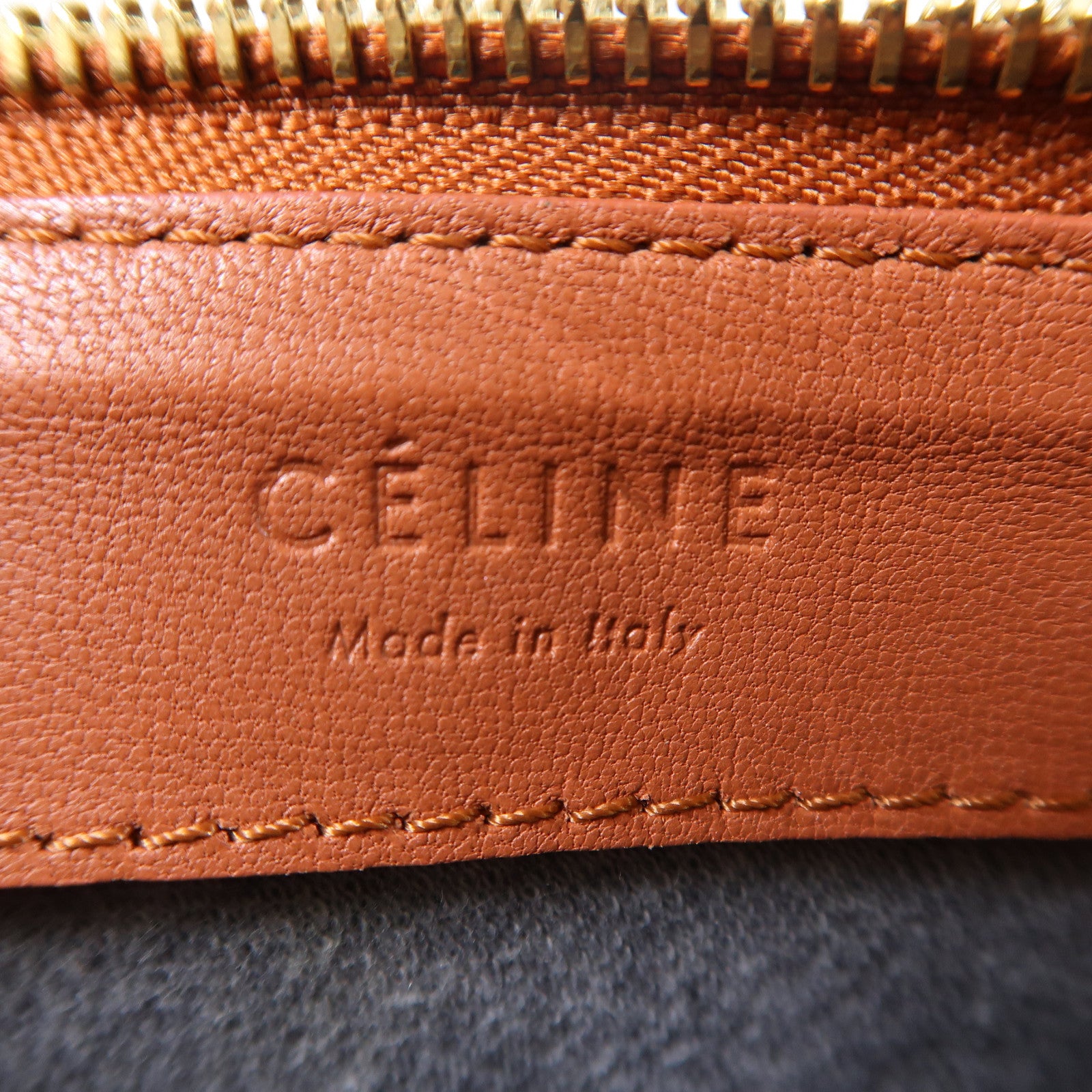 CELINE 羊皮皮革Trio金扣肩背袋啡色