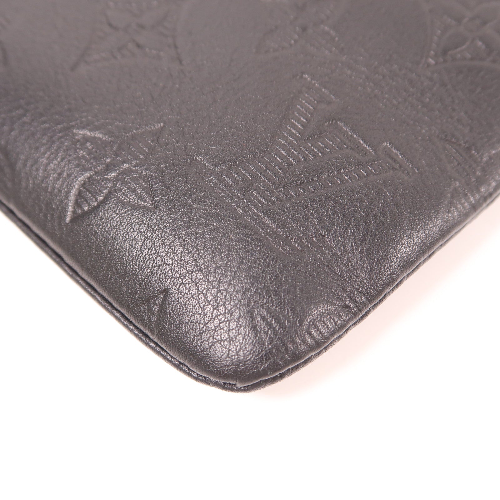 LOUIS VUITTON Monogram Shadow Pochette Discovery手拿包黑色