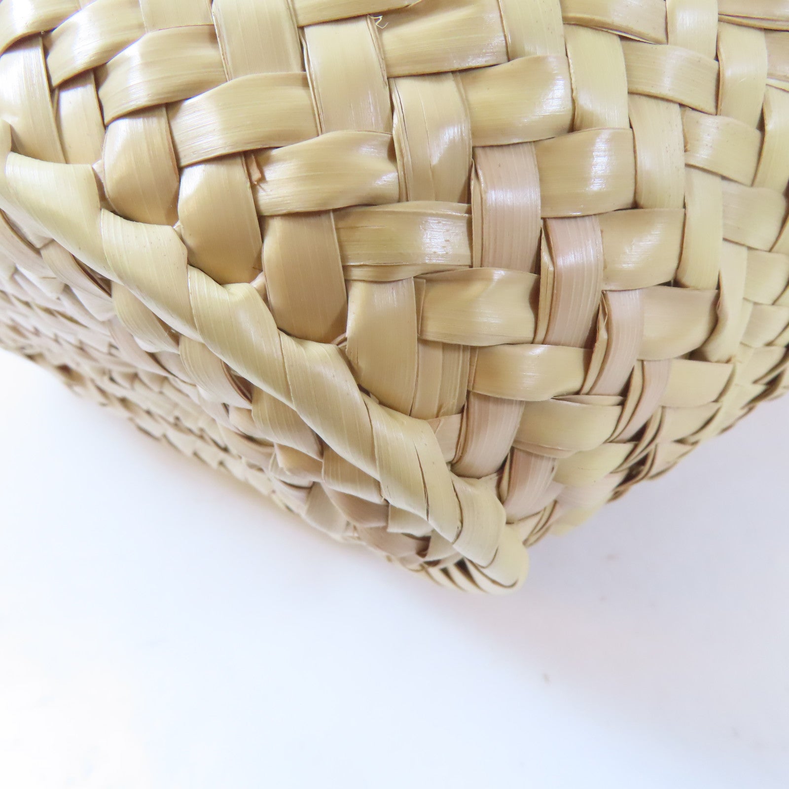 LOEWE 【激減優惠】Raffia/皮革Basket In Palm銀扣手挽袋米色/白色